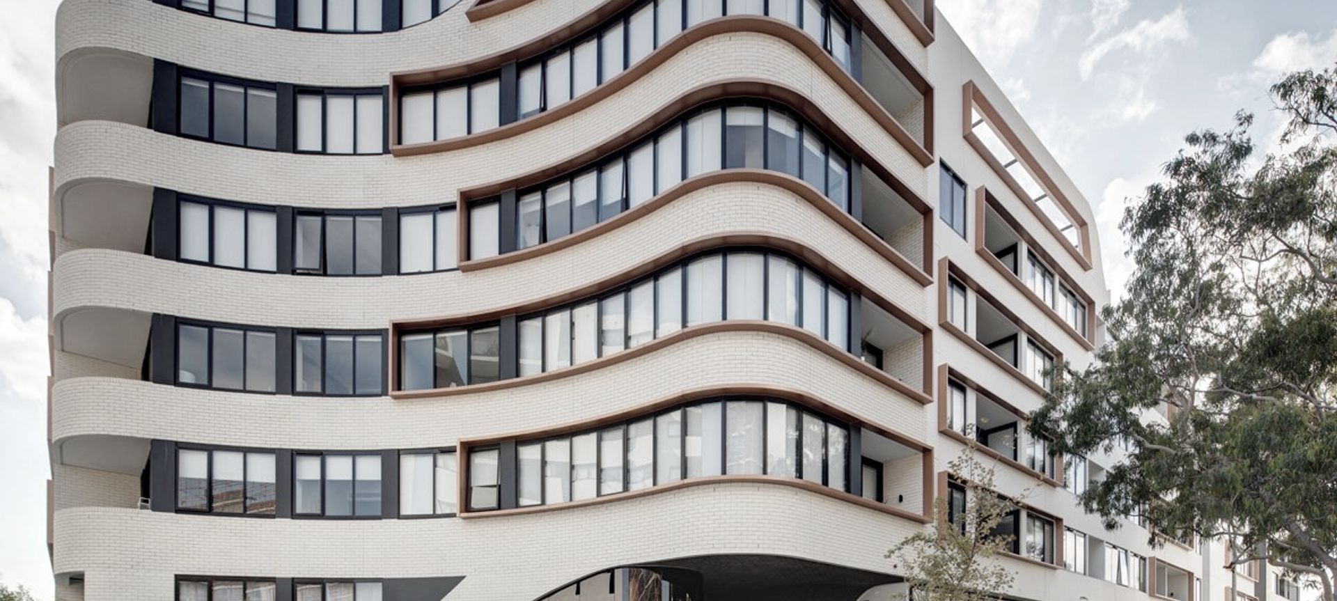 Eve Apartments banner