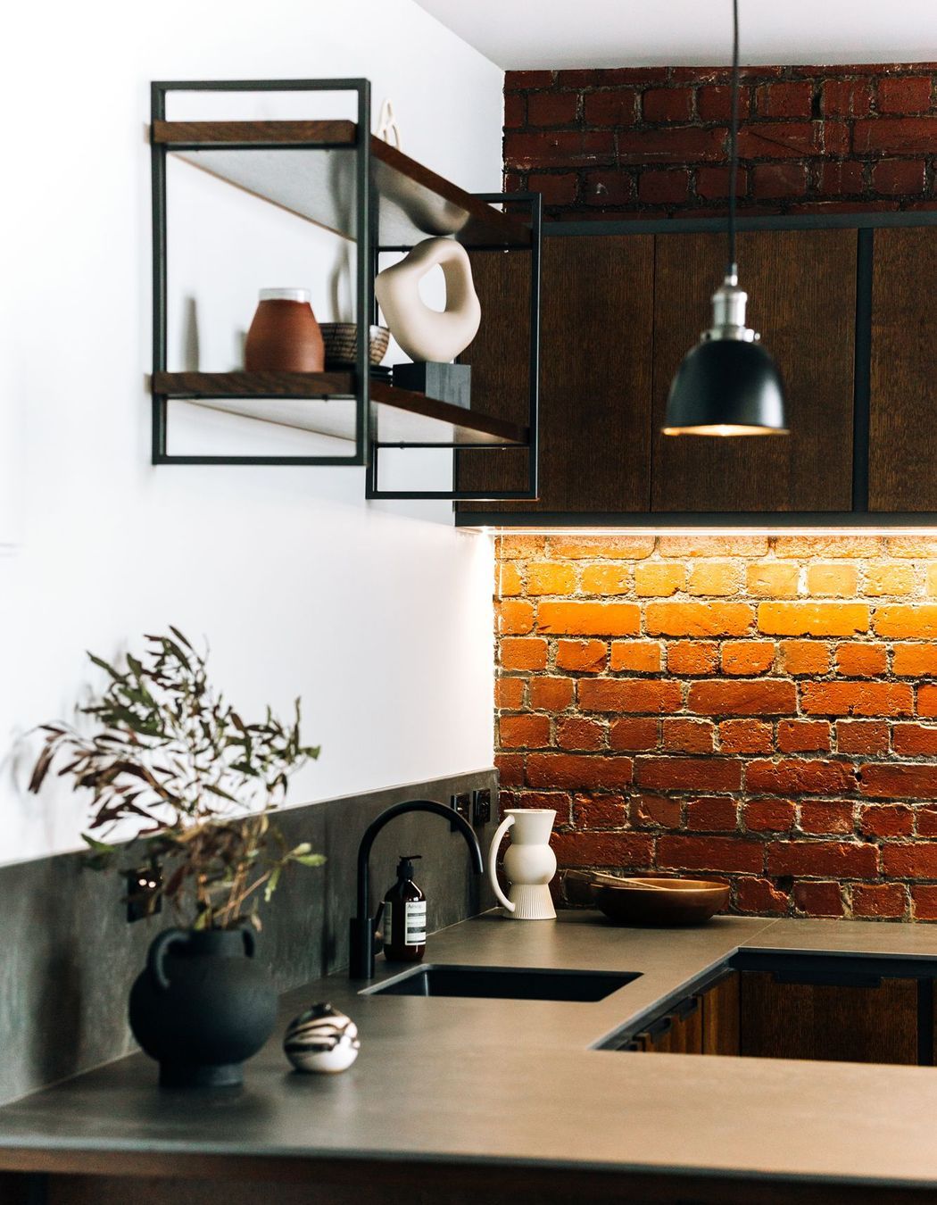 Te Aro Apartment Kitchen, Wellington