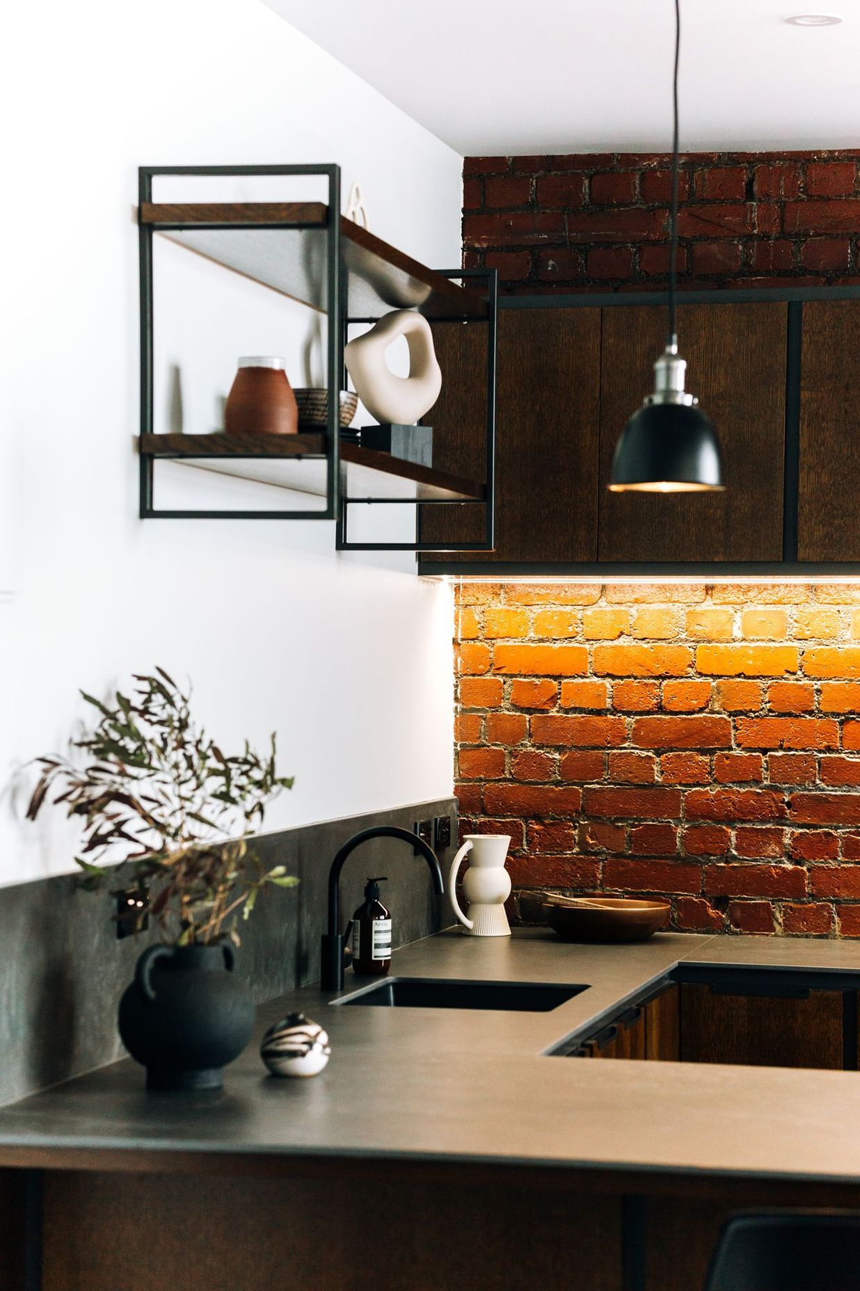 Te Aro Apartment Kitchen, Wellington