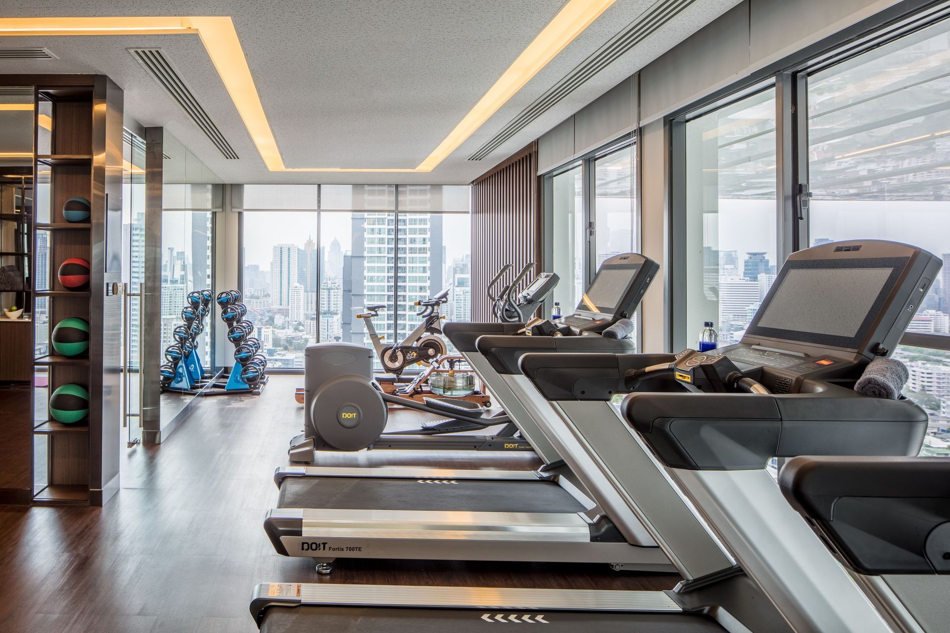 GymYoga26814-HDR.jpg