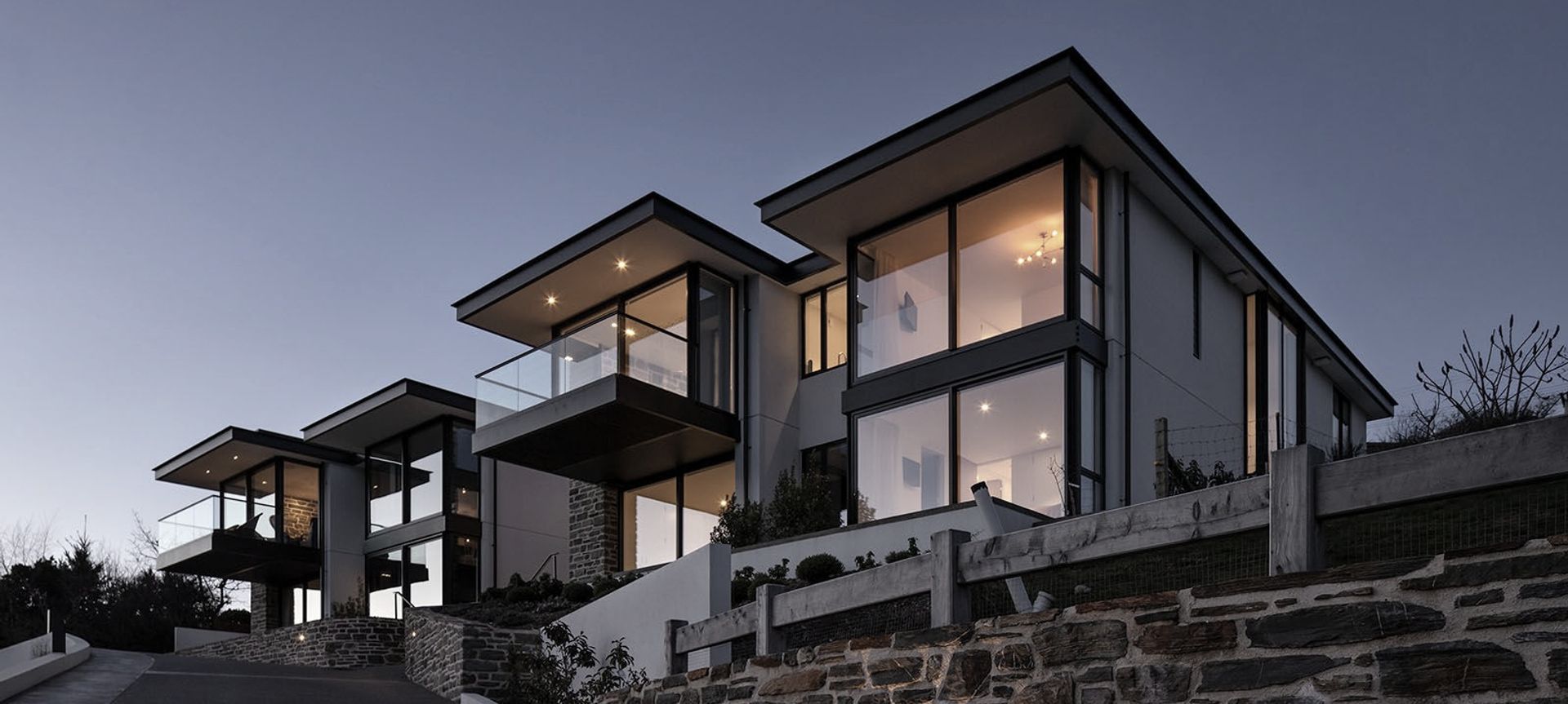 Lakeside Apartments, Wanaka banner