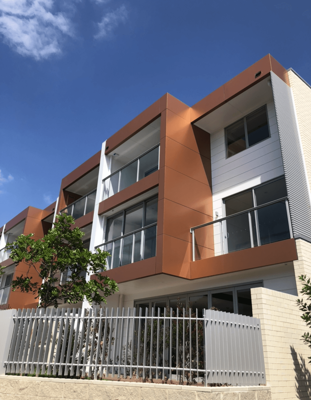 Fairway Circuit Strathfield - 50 Townhouses