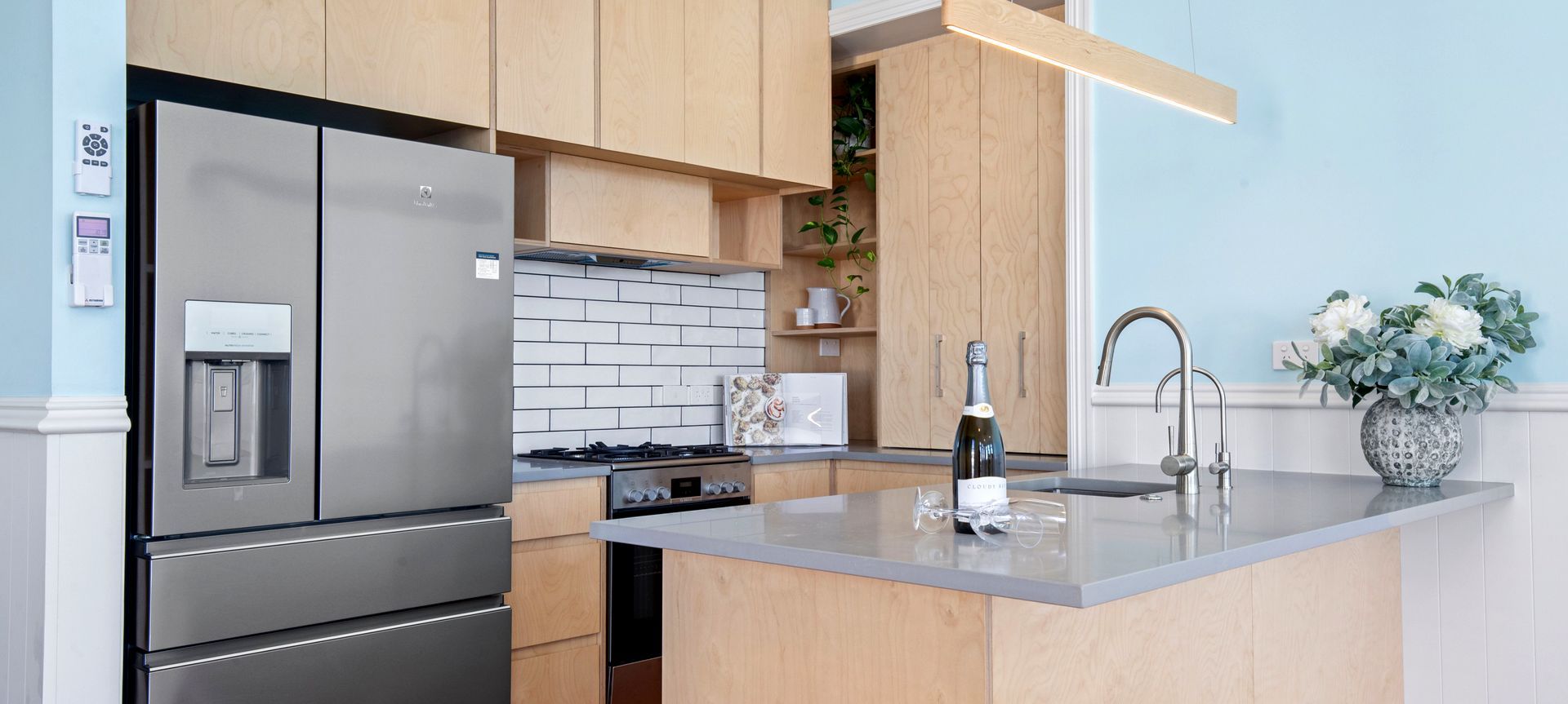 Apartment Plywood Kitchen banner