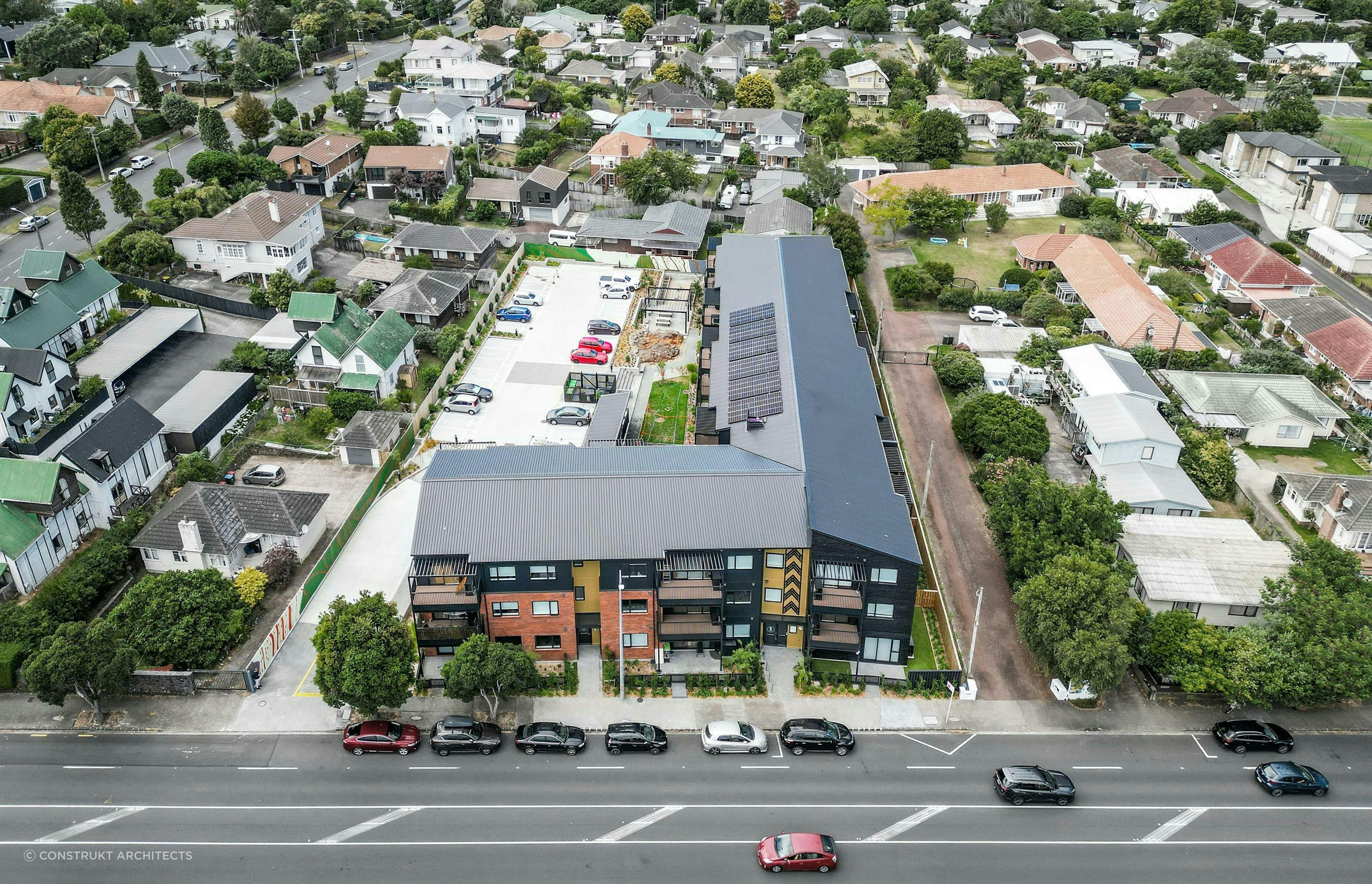 Kaweka-ApartmentsModern-ApartmentsConstrukt-ArchitectsAucklandStreet-Aerial.jpg