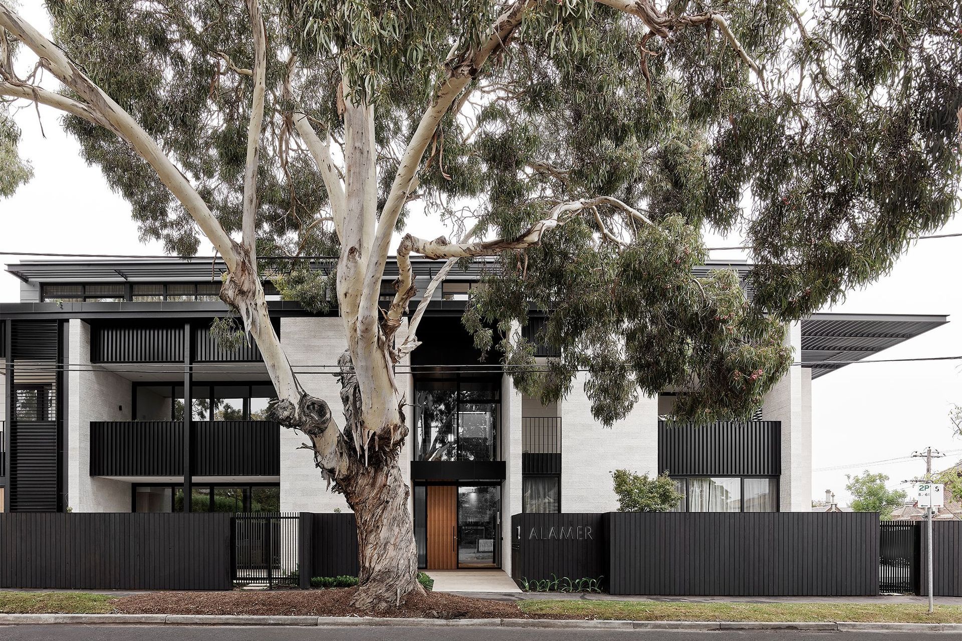 Photography: Dave Kulesza