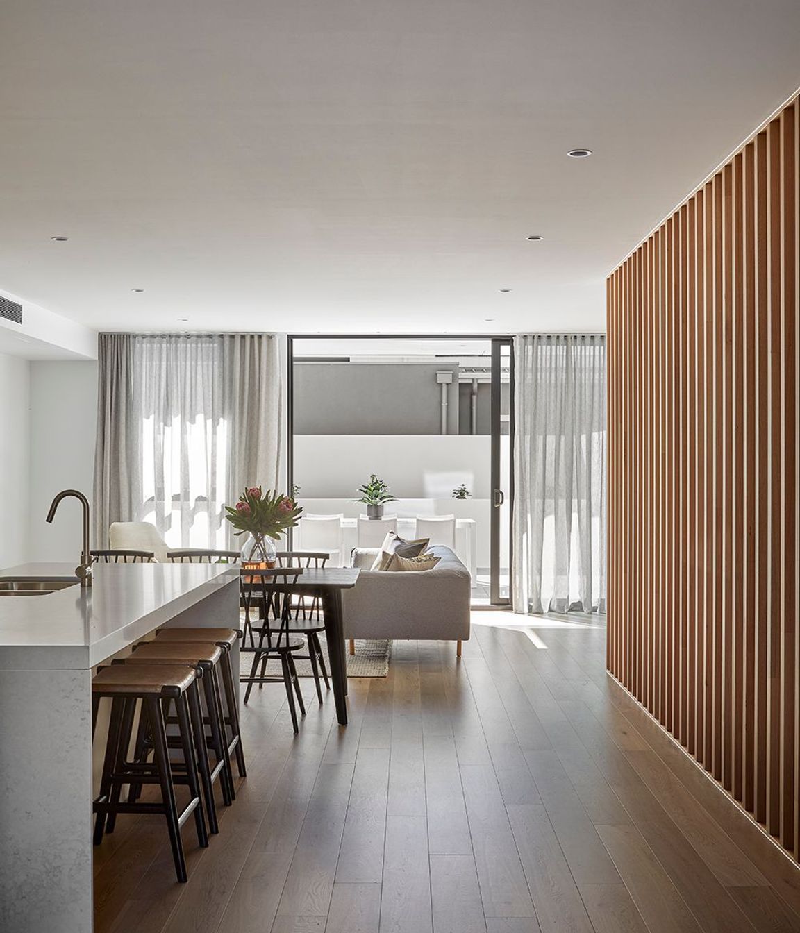 La Sal, Chelsea