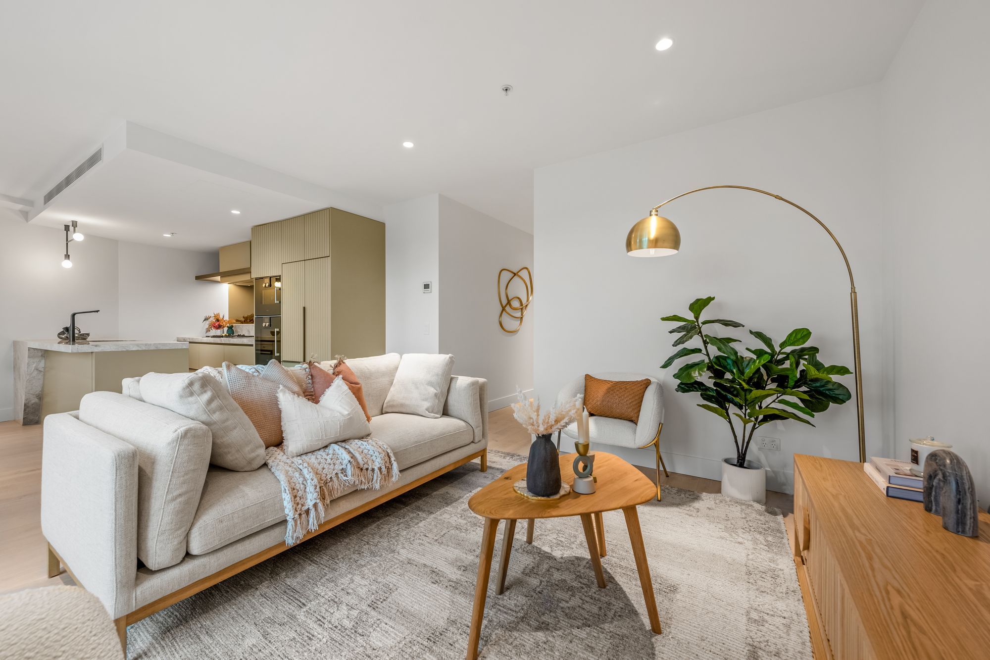 M148-Andy-B21933-Camberwell-Rd19.jpg