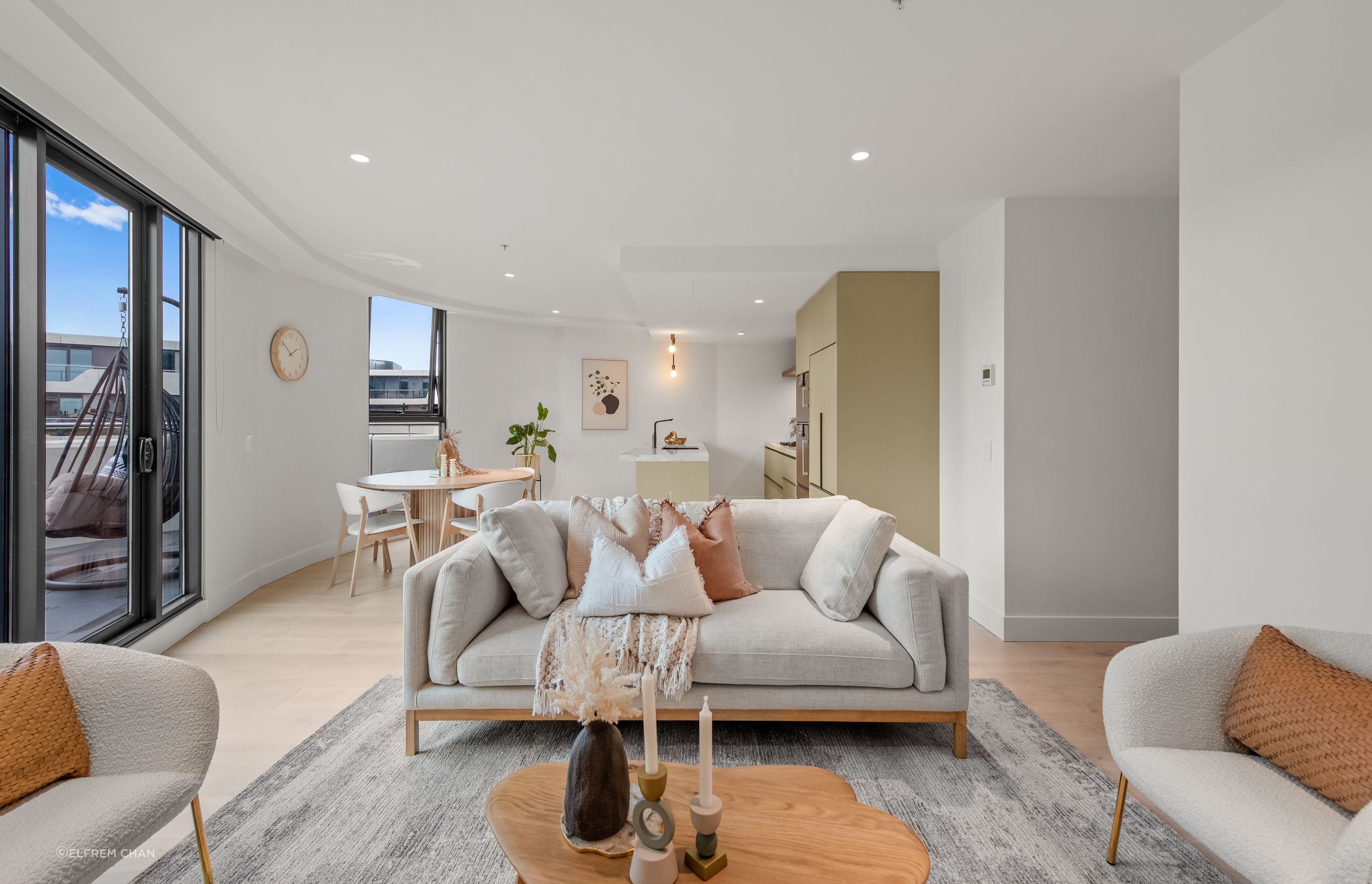 M148-Andy-B21933-Camberwell-Rd63.jpg