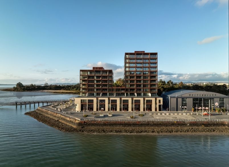 Catalina Bay Apartments