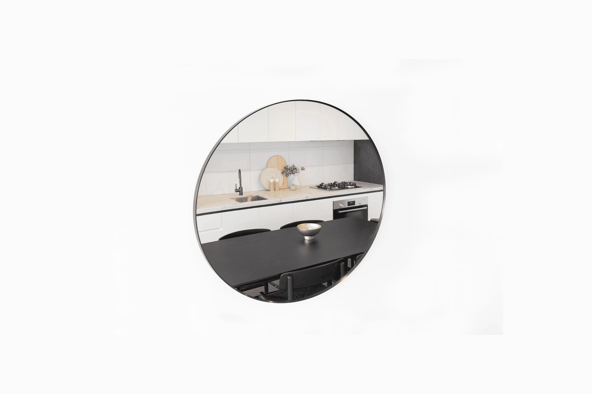 MORCPanoramaMirror02SLWEB202302.png
