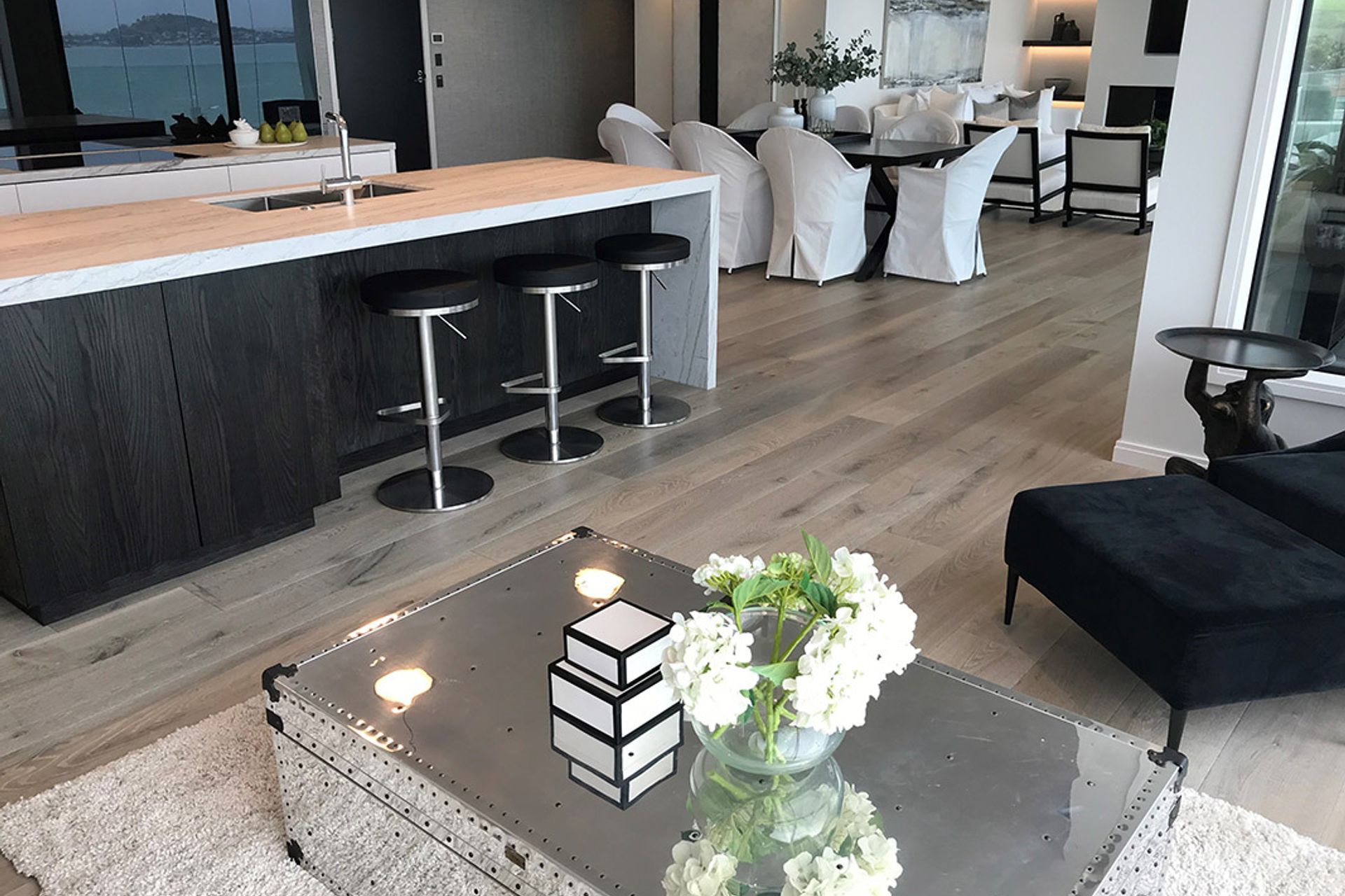 Mission Bay Clifftop Apartments