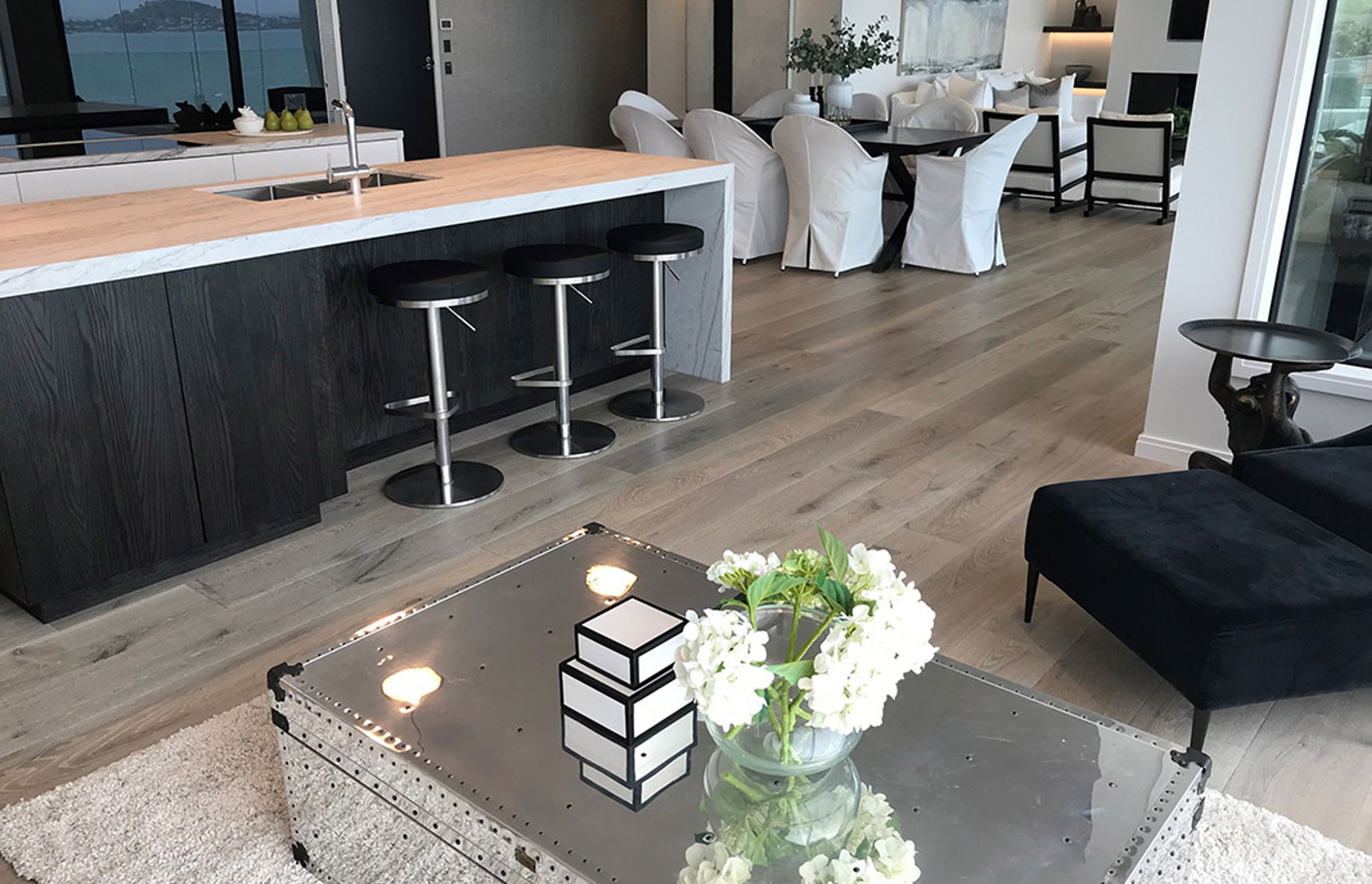 Mission Bay Clifftop Apartments