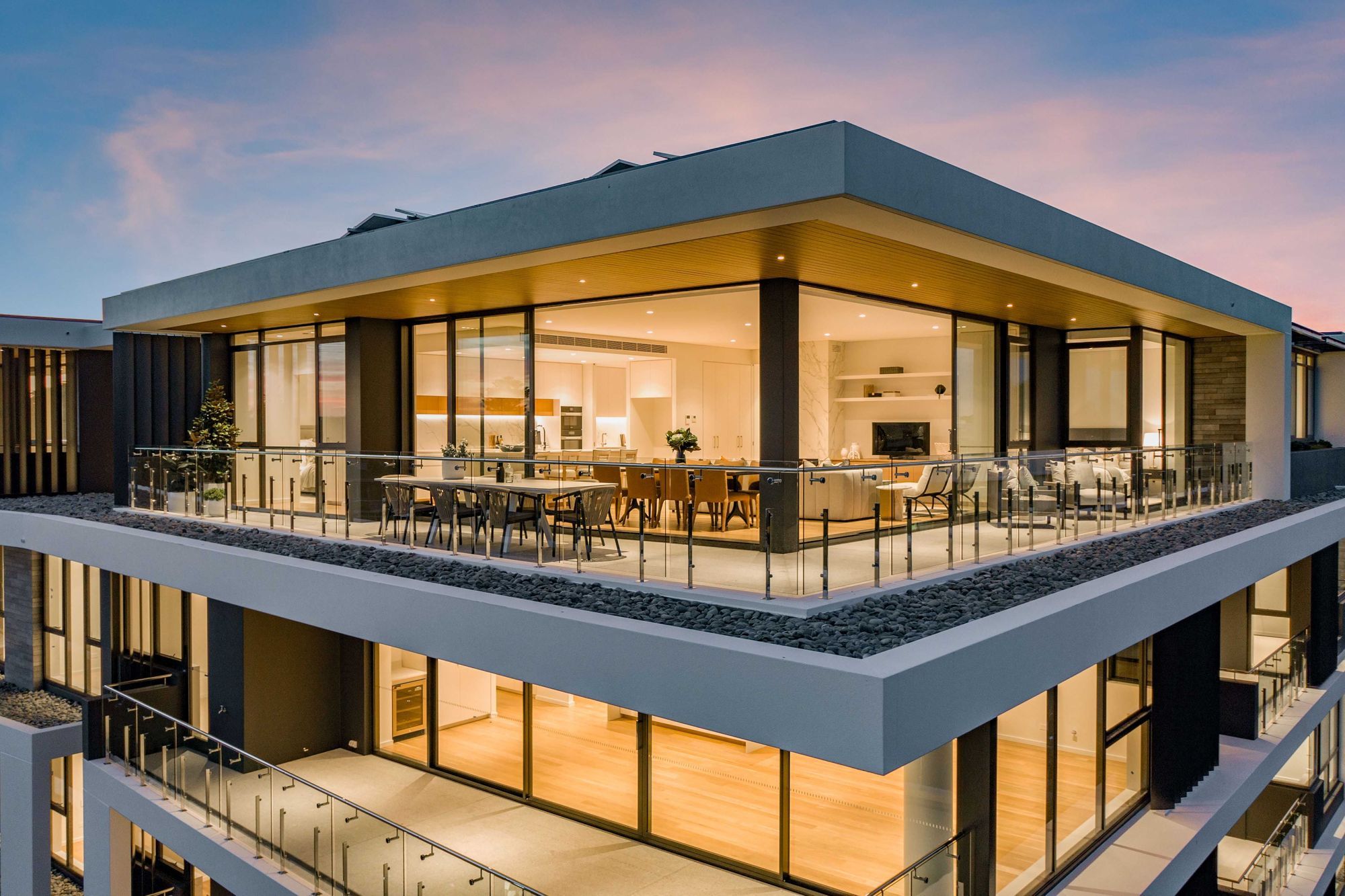 Ora Apartments
