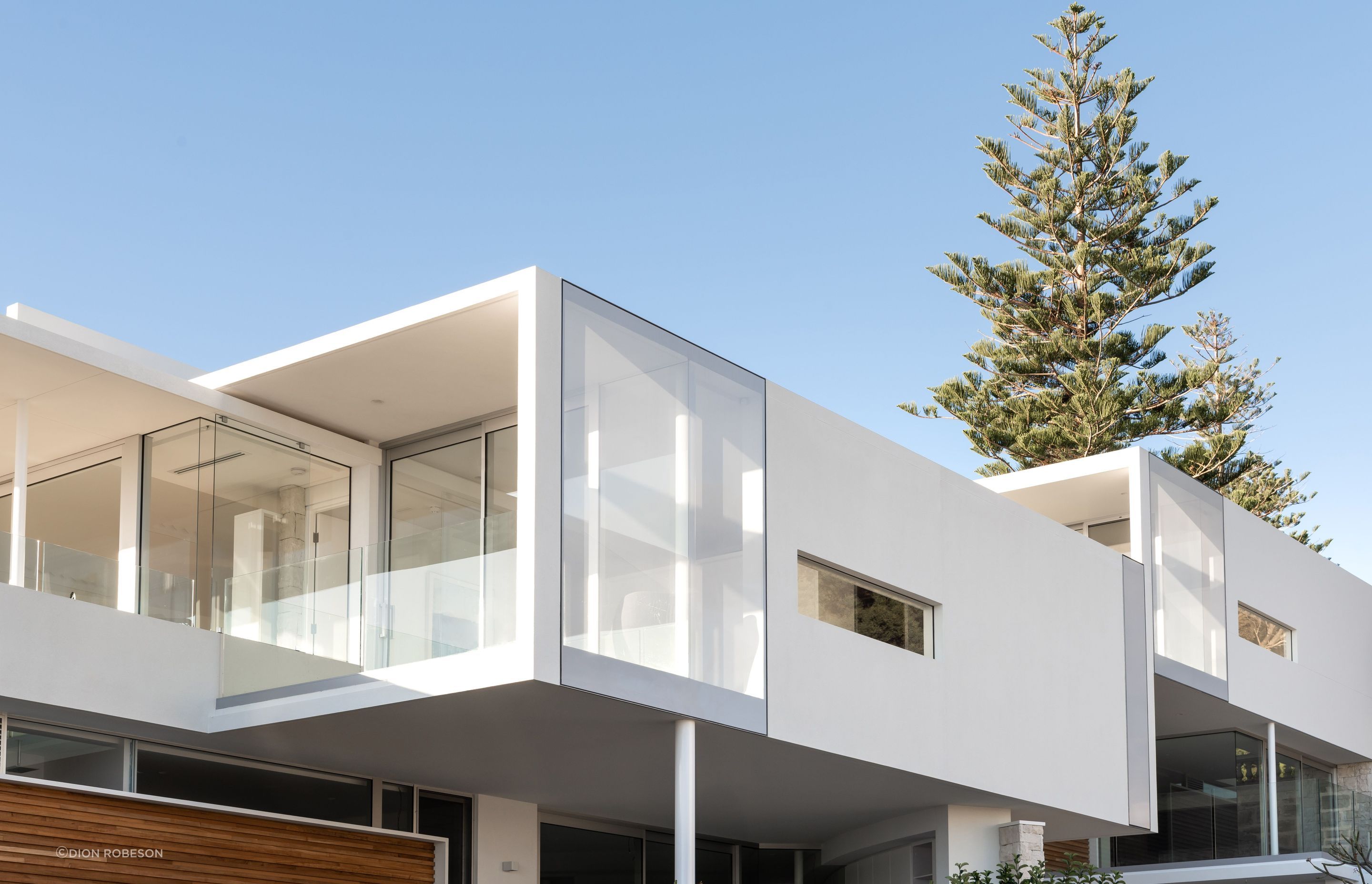 Minimalist Detailing