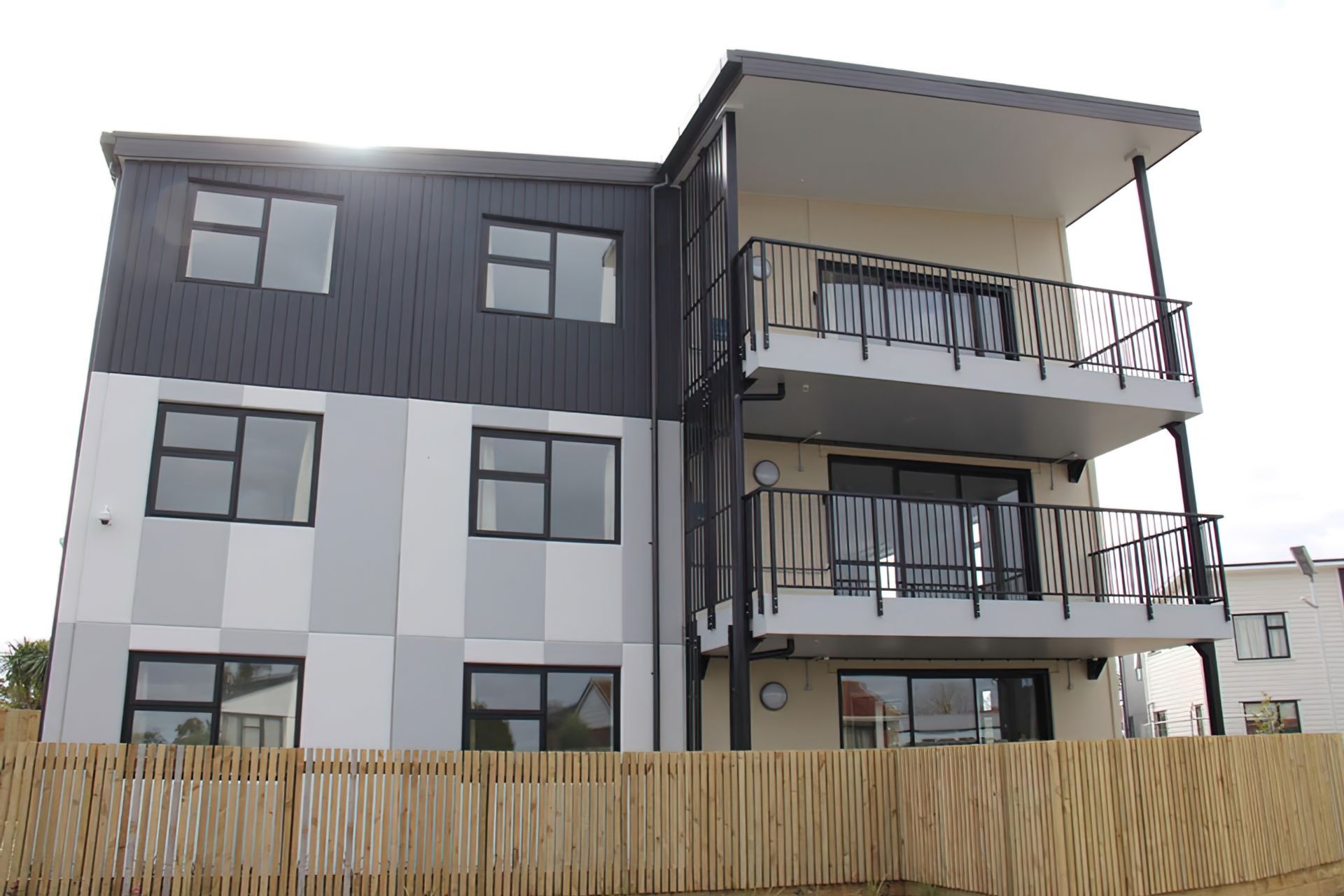 Gwendoline Avenue Apartment