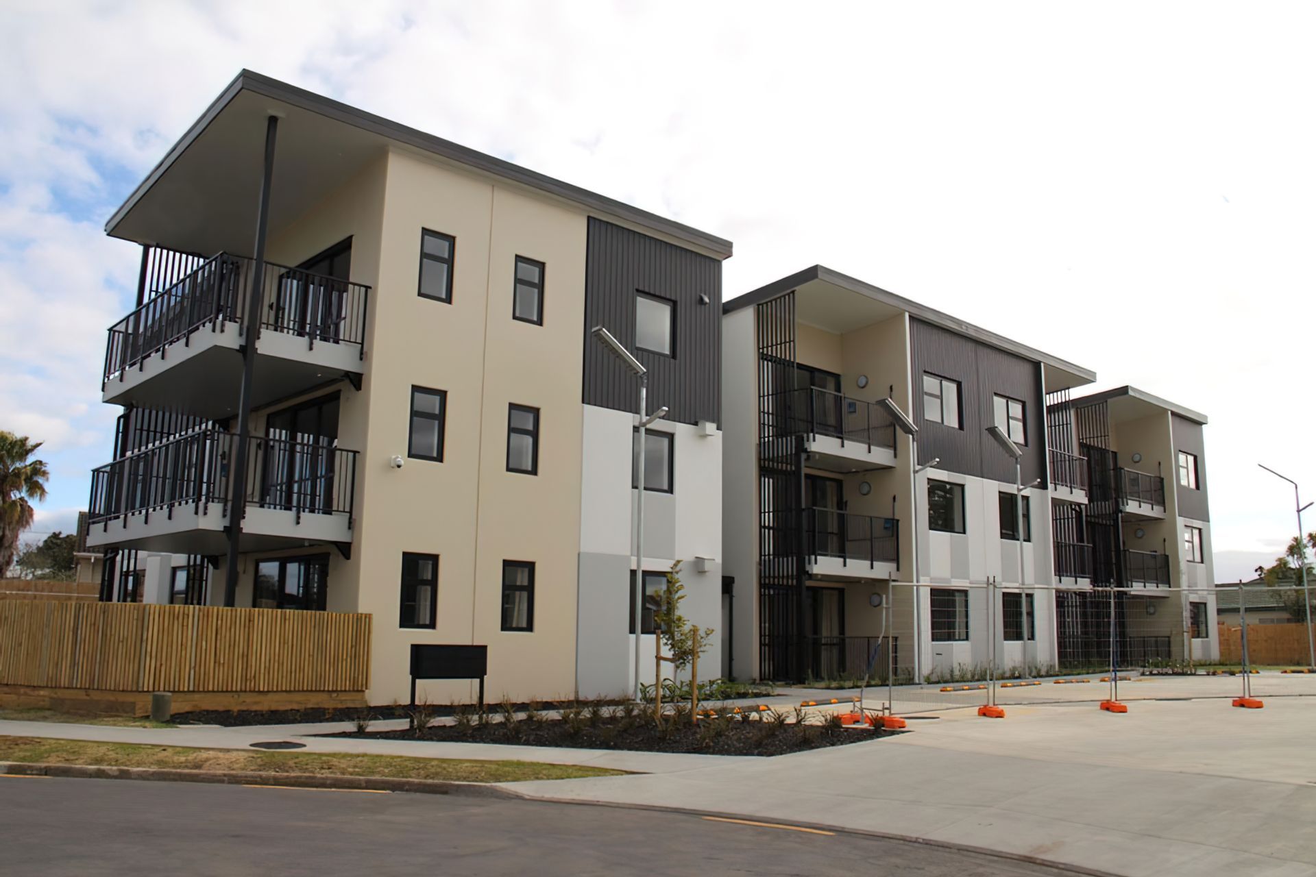 Gwendoline Avenue Apartment