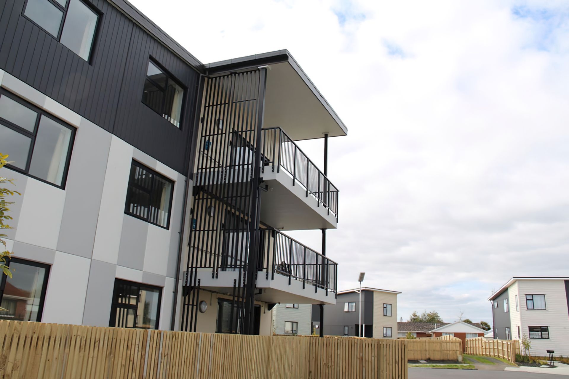 Gwendoline Avenue Apartment