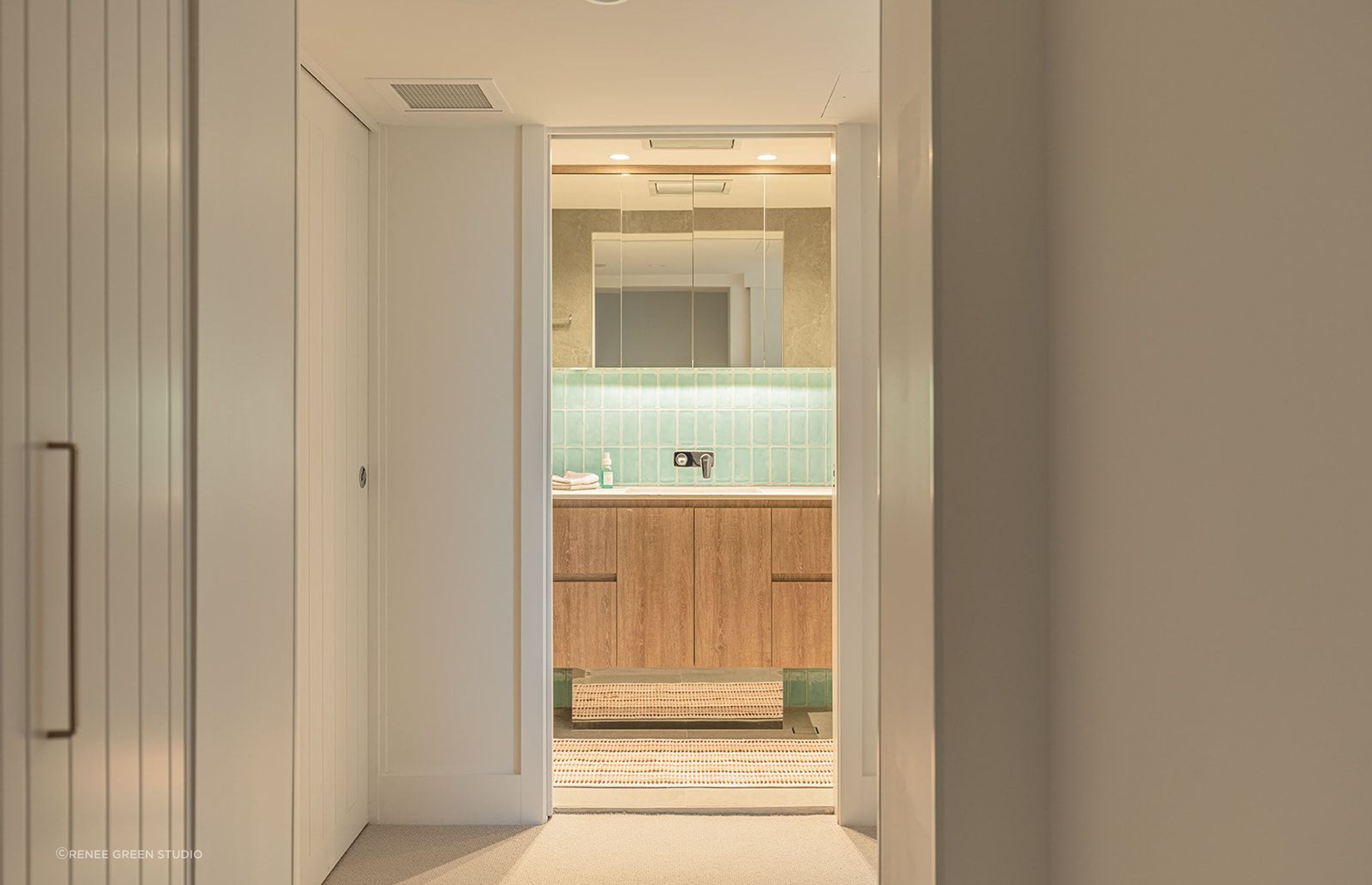 Joseph Apartment Surfers Paradise