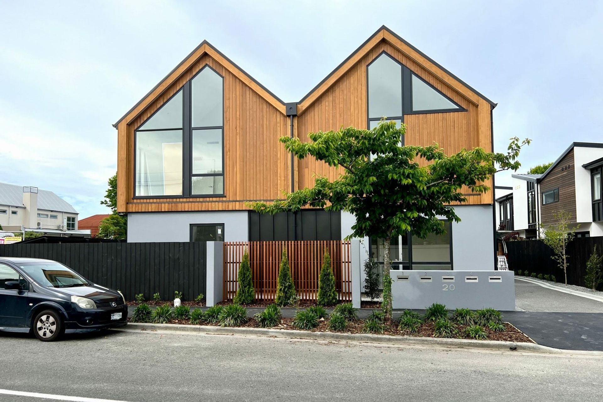 Rhodes Street, Merivale