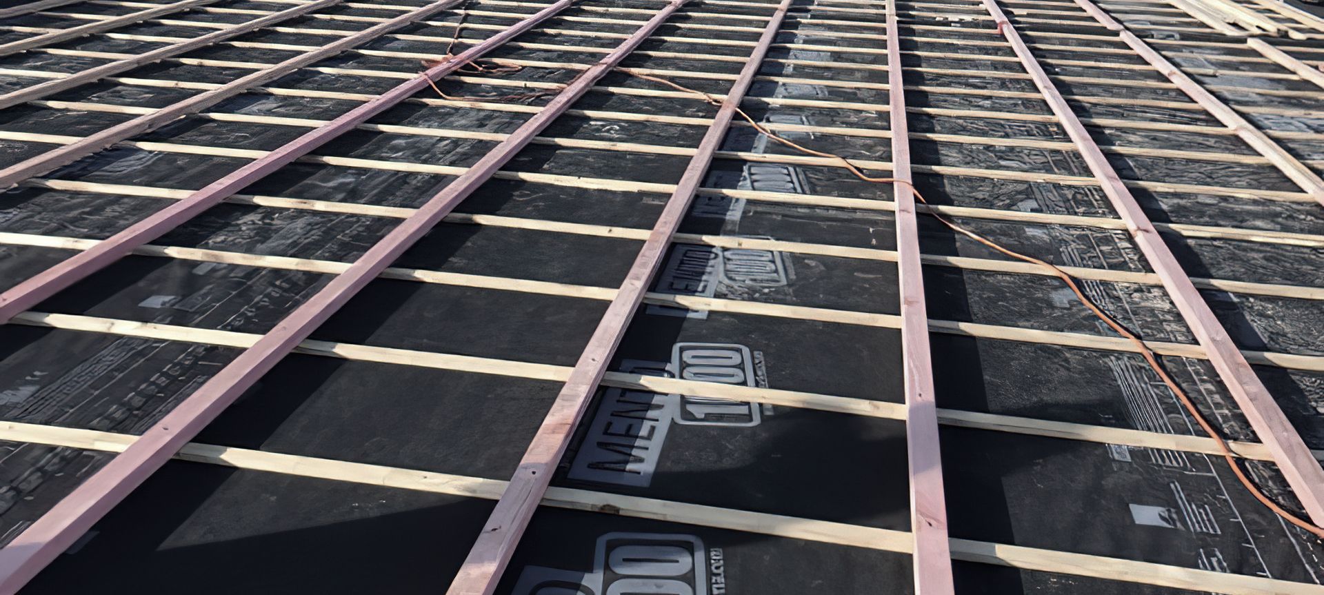 Roofing the Smart Way on a Commercial Building banner