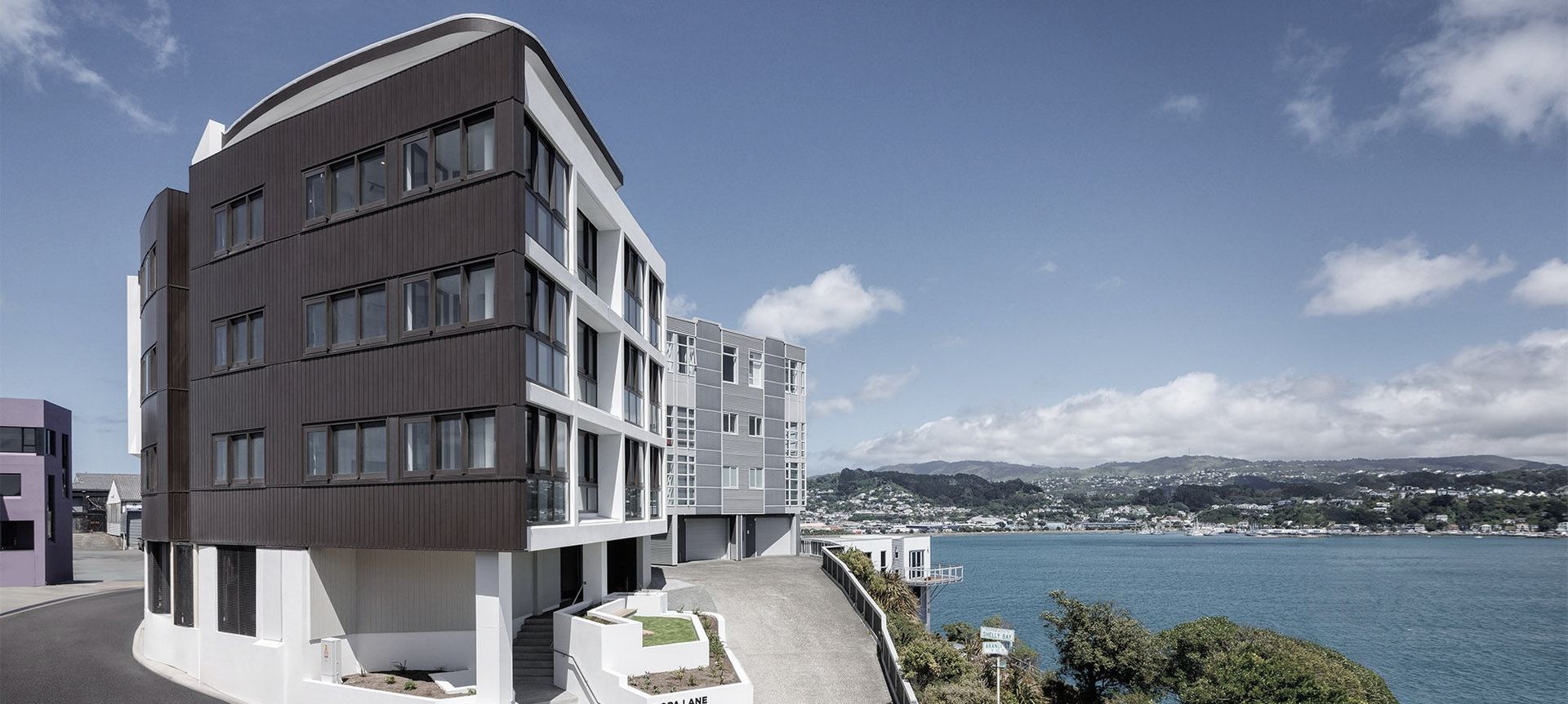 Ropa Lane Apartments banner