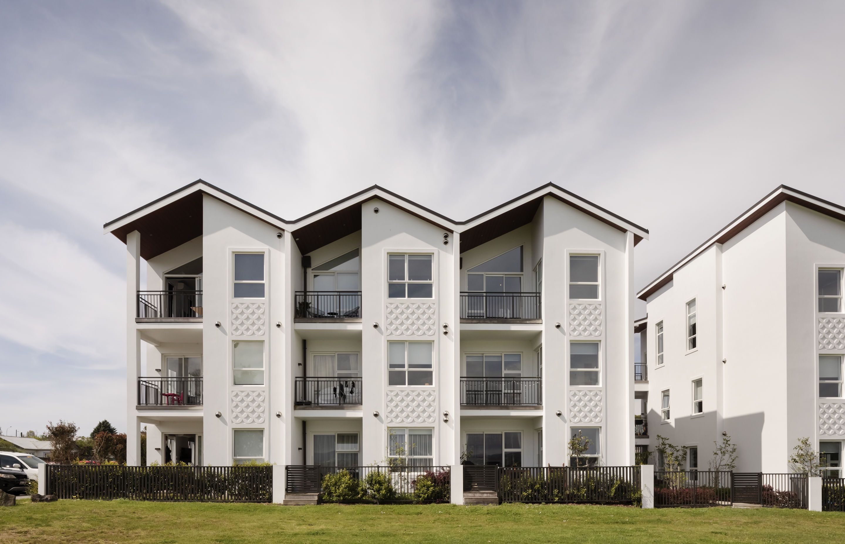 Set Buildings