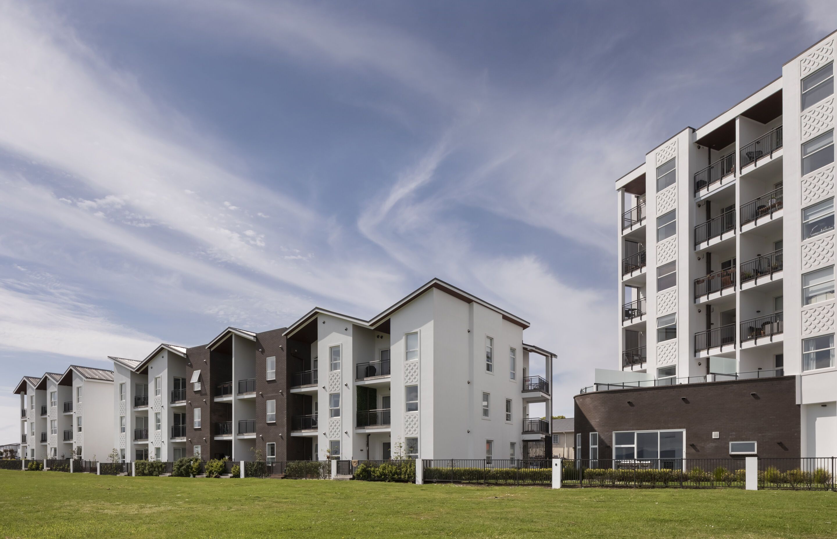 Set Buildings