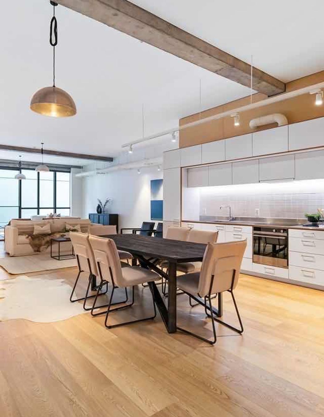 Skhy Apartments