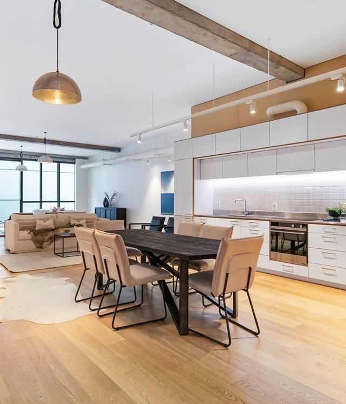 Skhy Apartments