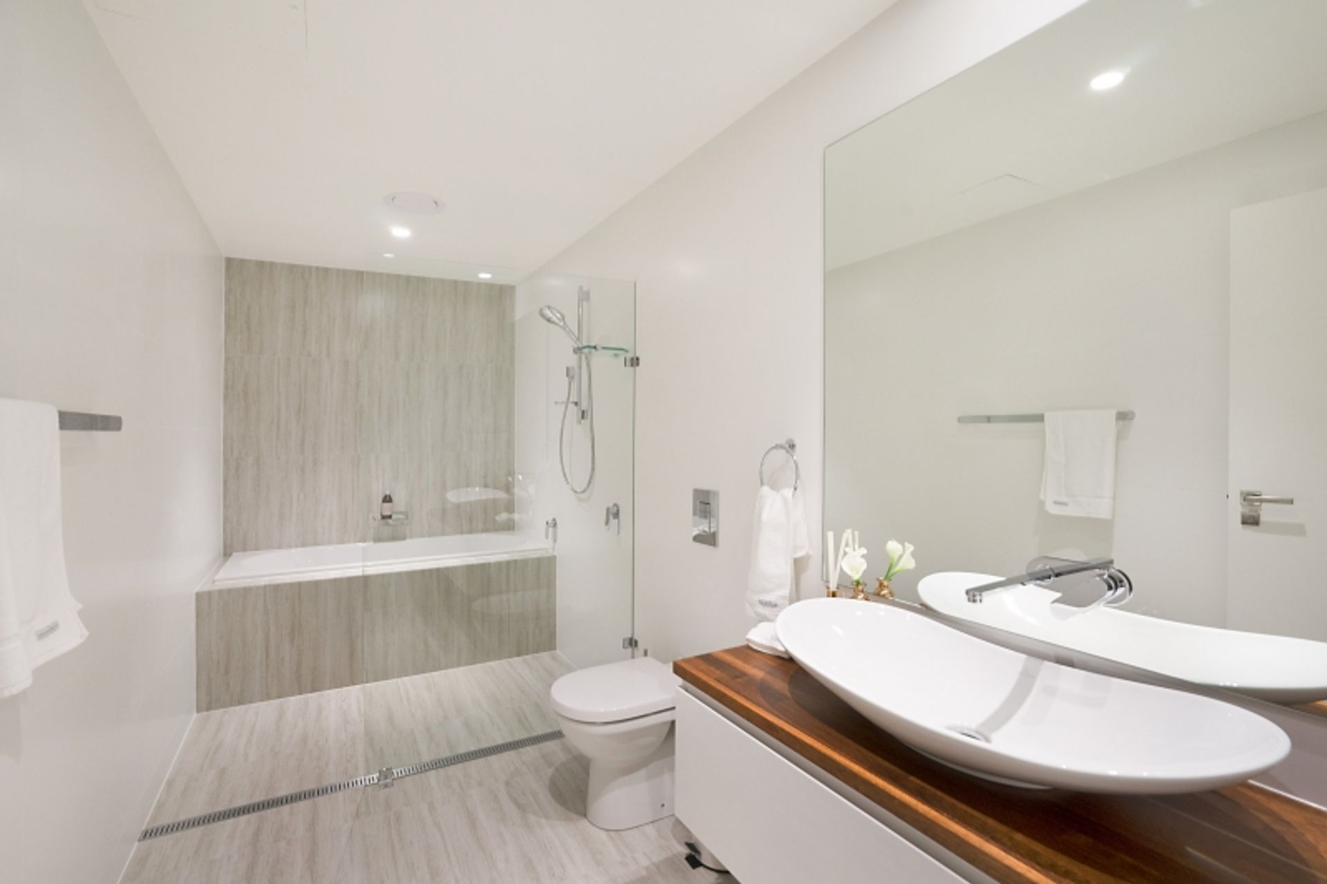 “Salt” on Dover Rd