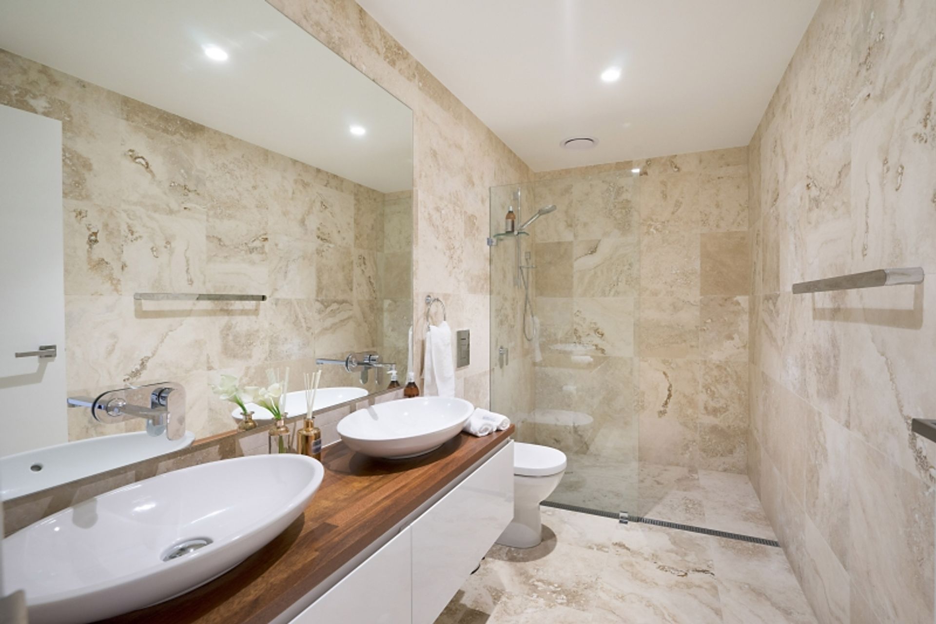 “Salt” on Dover Rd