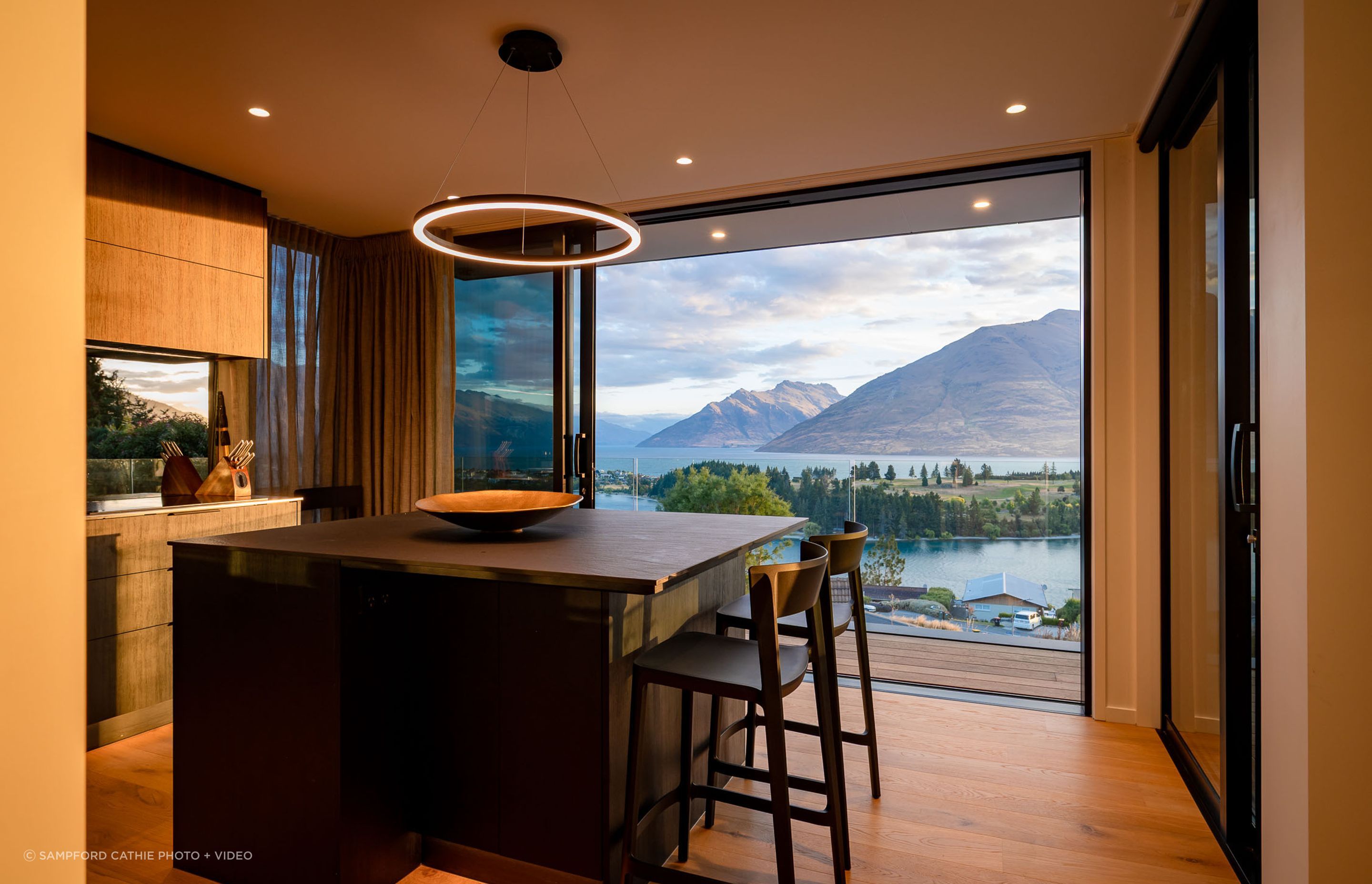 Sampford-Cathie-Wanaka-Photographer-7.jpg