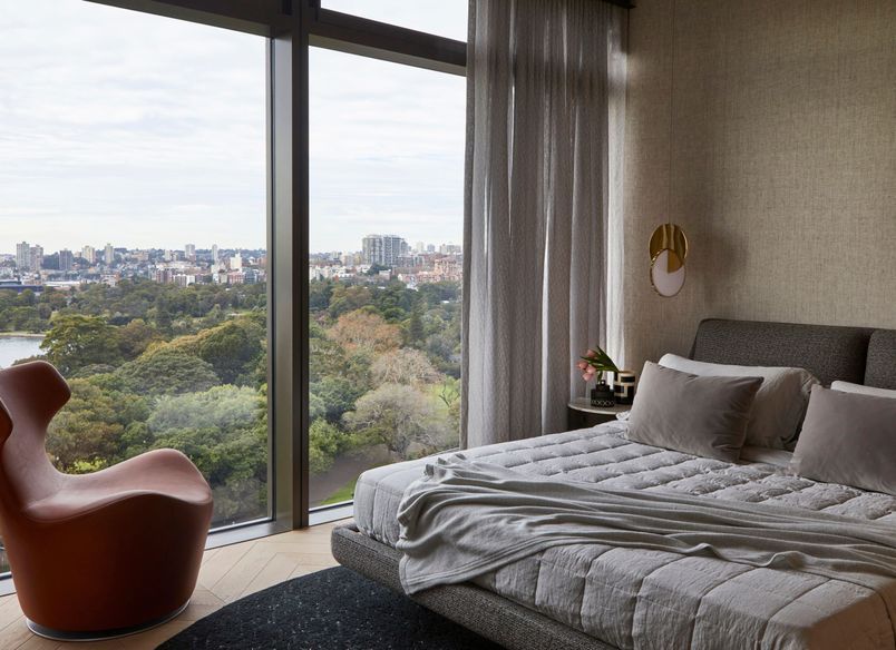 The Crown - Opera Residences