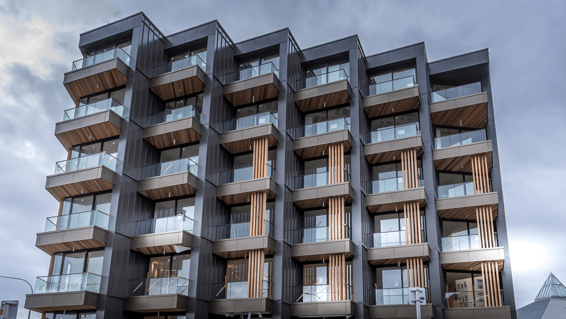 Sunset West Apartments banner