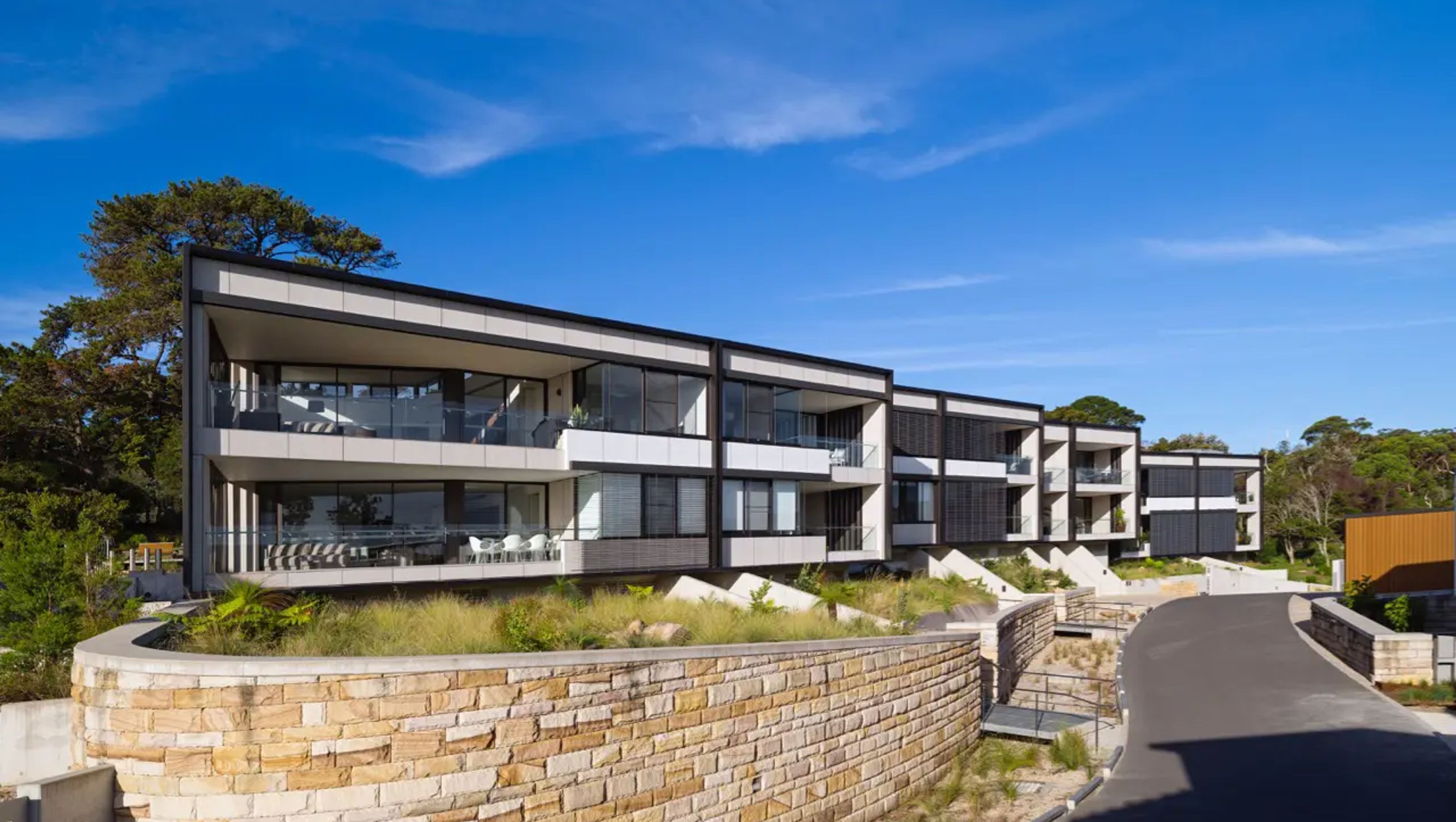 Spring Cove Apartments