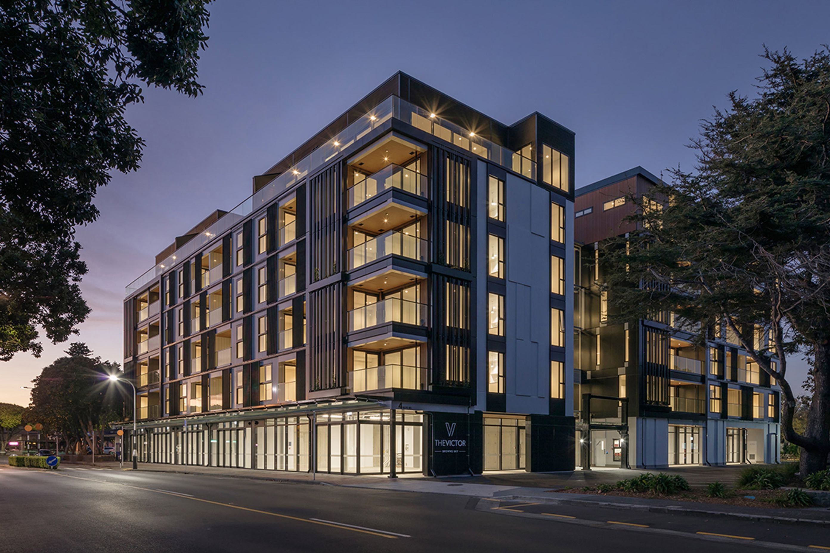 Victor Apartments, Browns Bay. Innoclad and Innoceil (spotted gum).