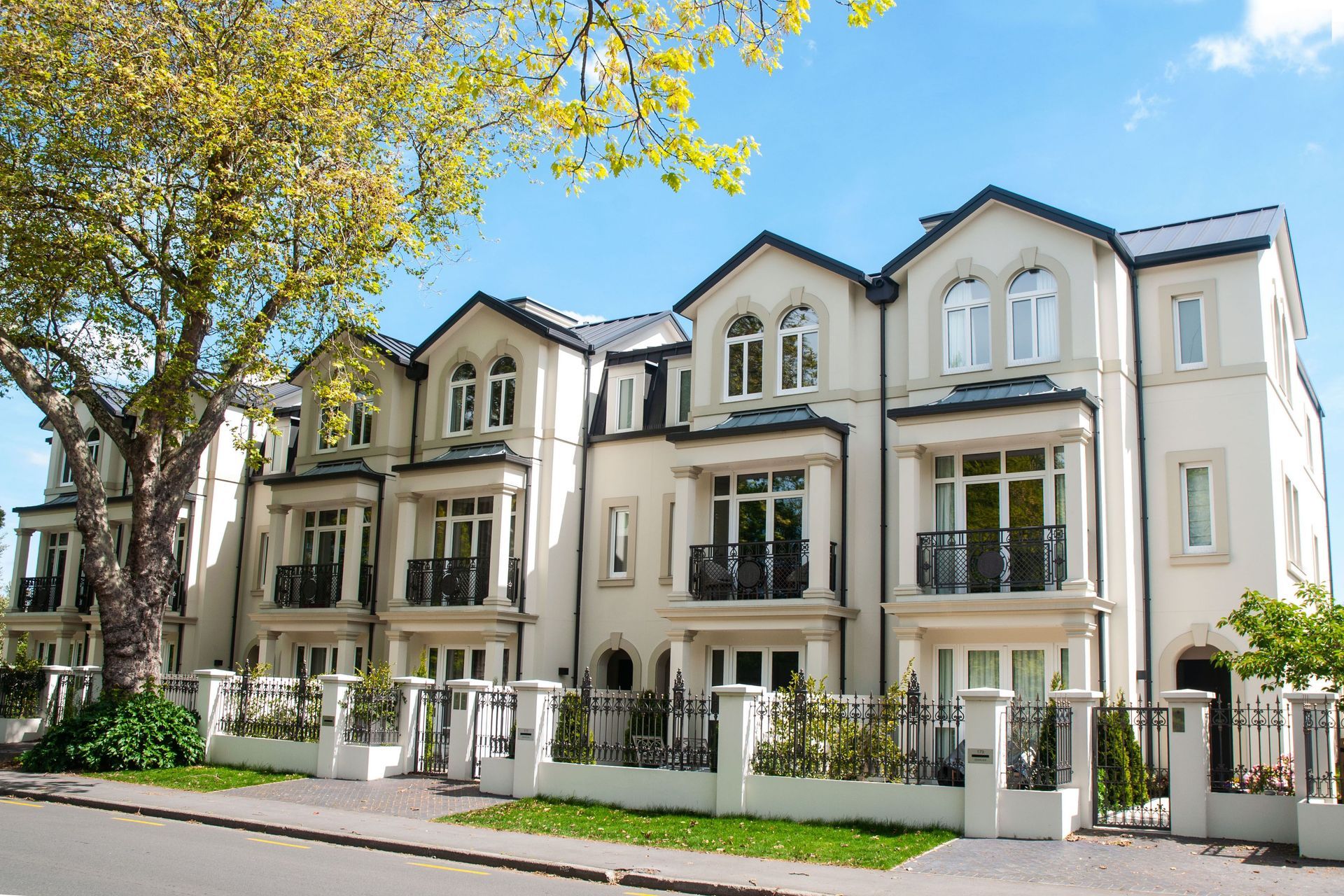 Hagley Mews - 10 Ayr Street