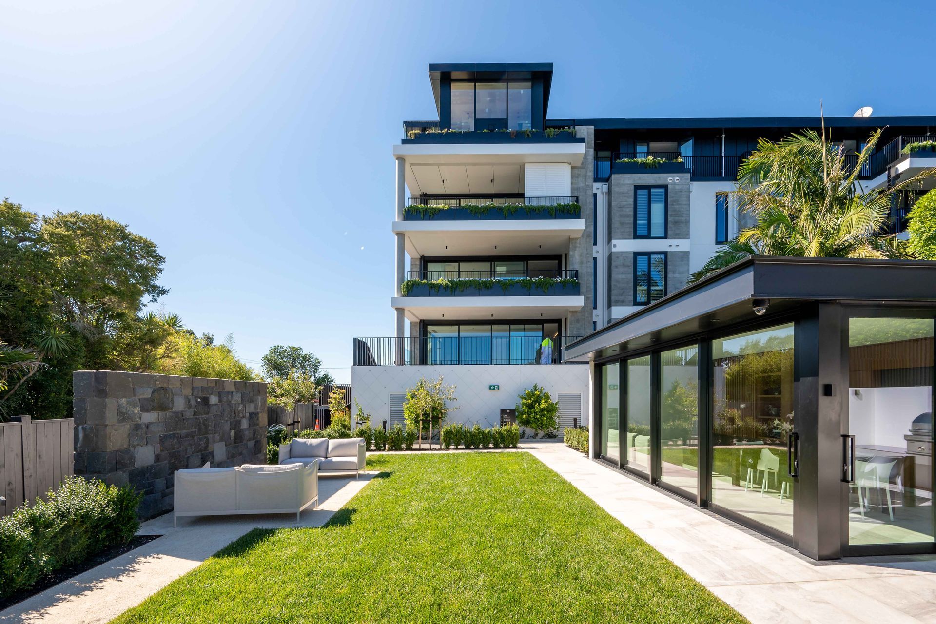 Elm Apartments, Remuera