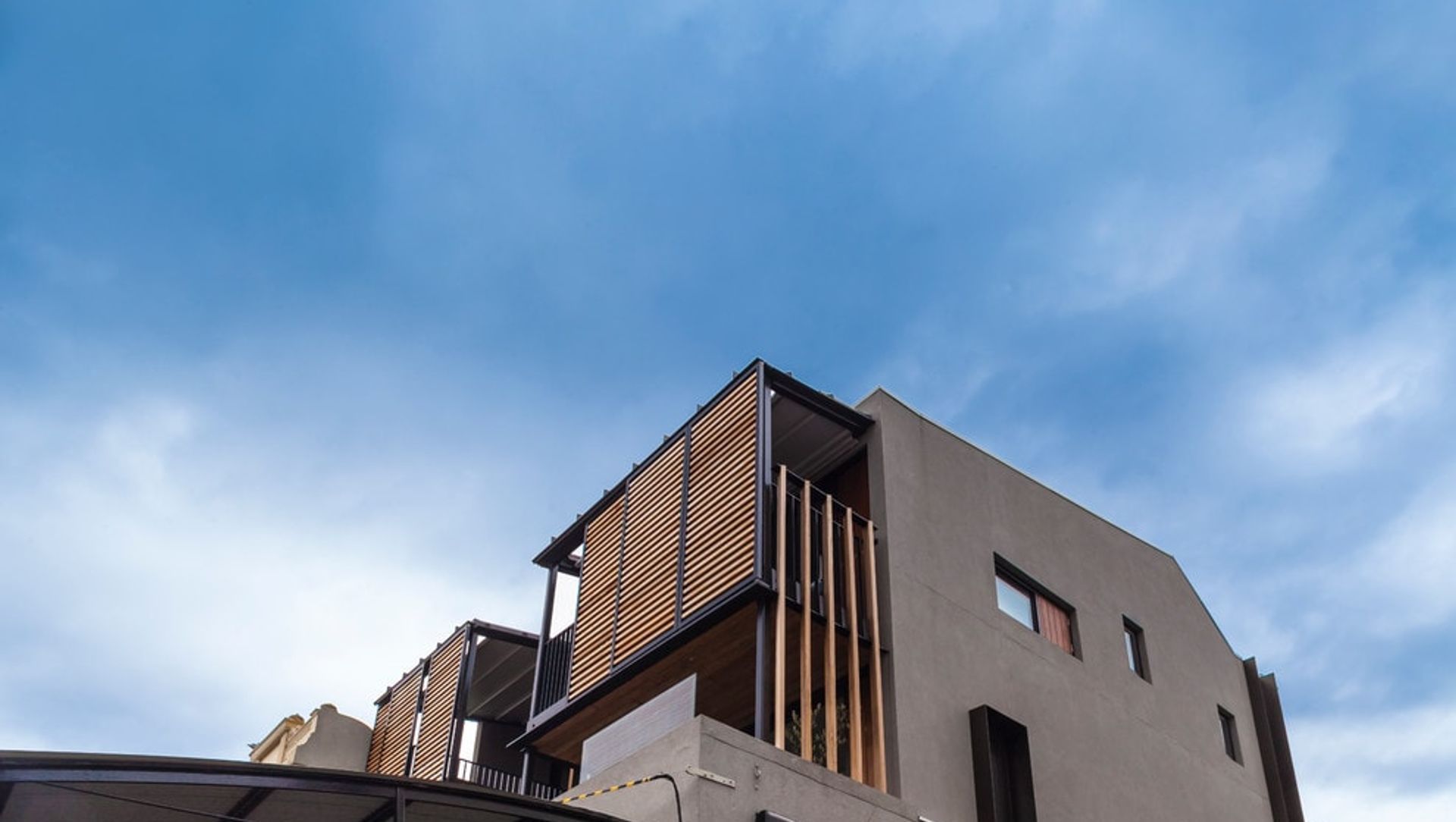 Avenue Apartment banner