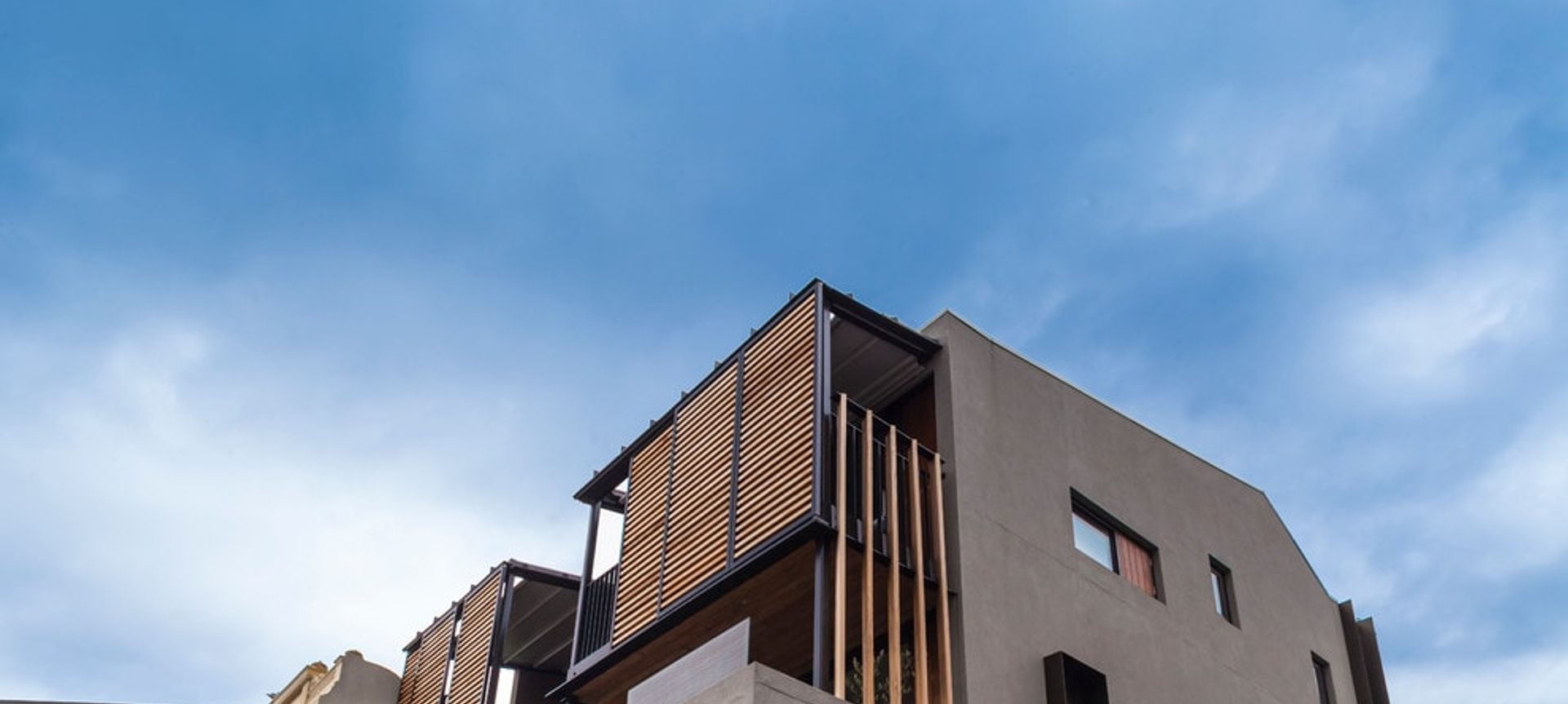 Avenue Apartment banner