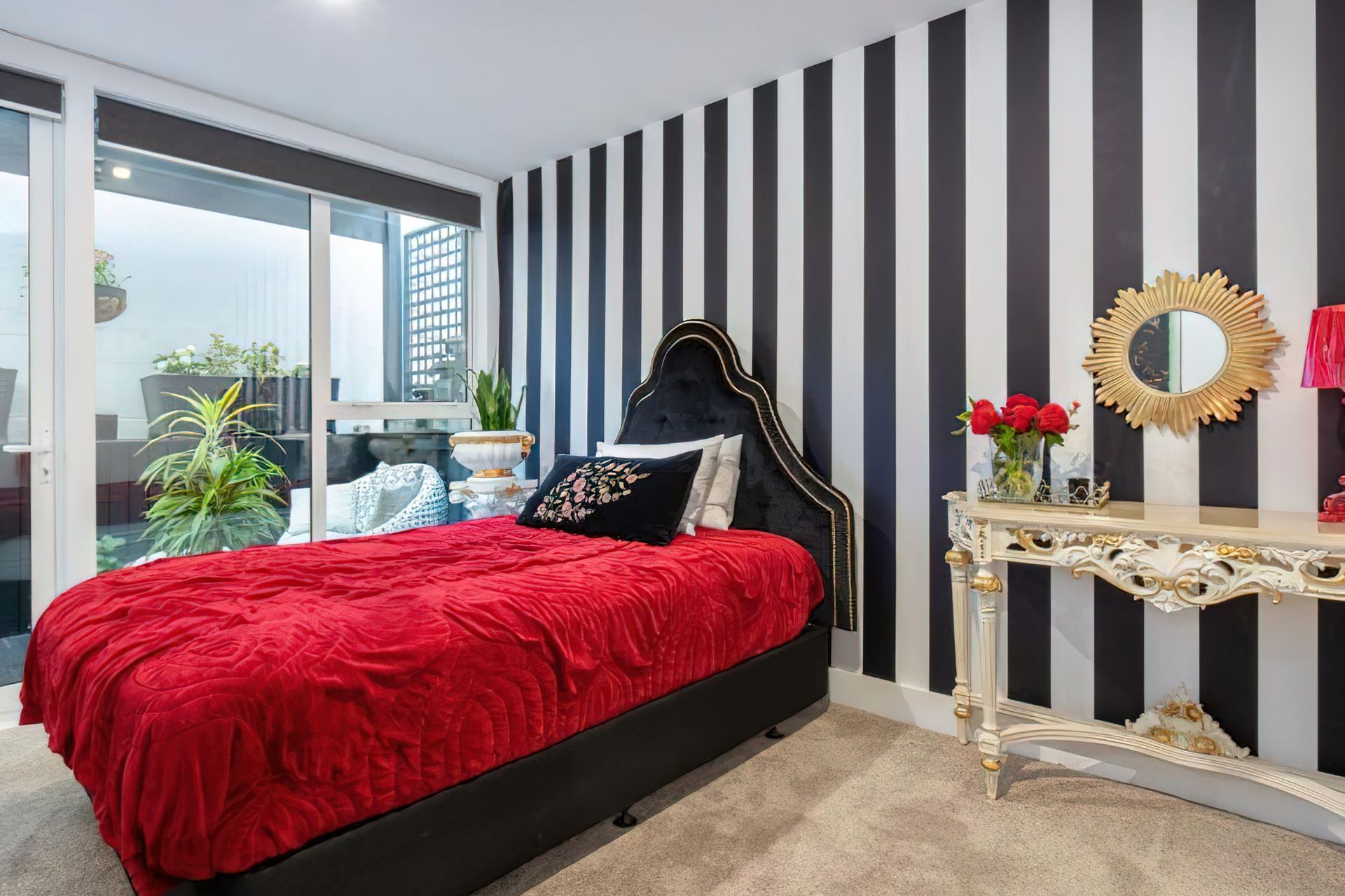 Penthouse in Queen St