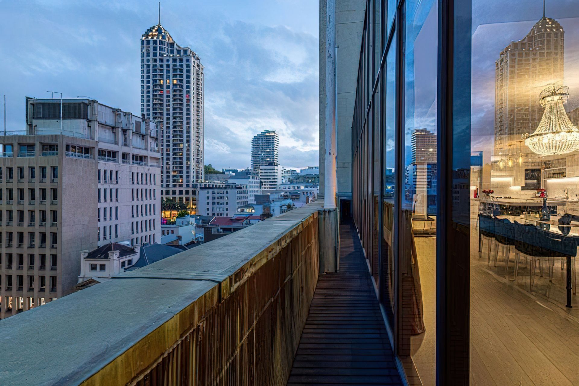 Penthouse in Queen St