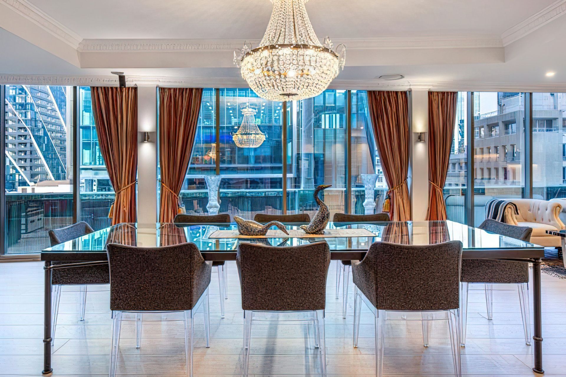 Penthouse in Queen St