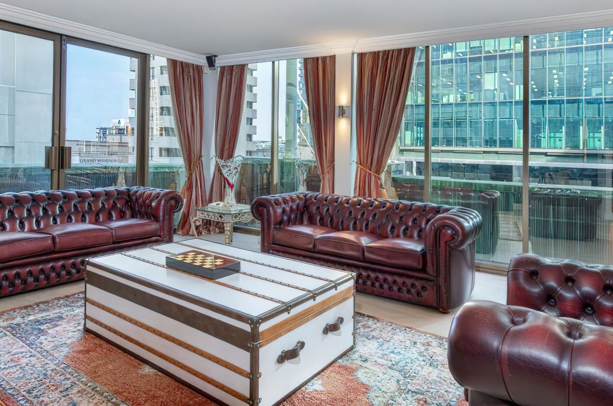 Penthouse in Queen St