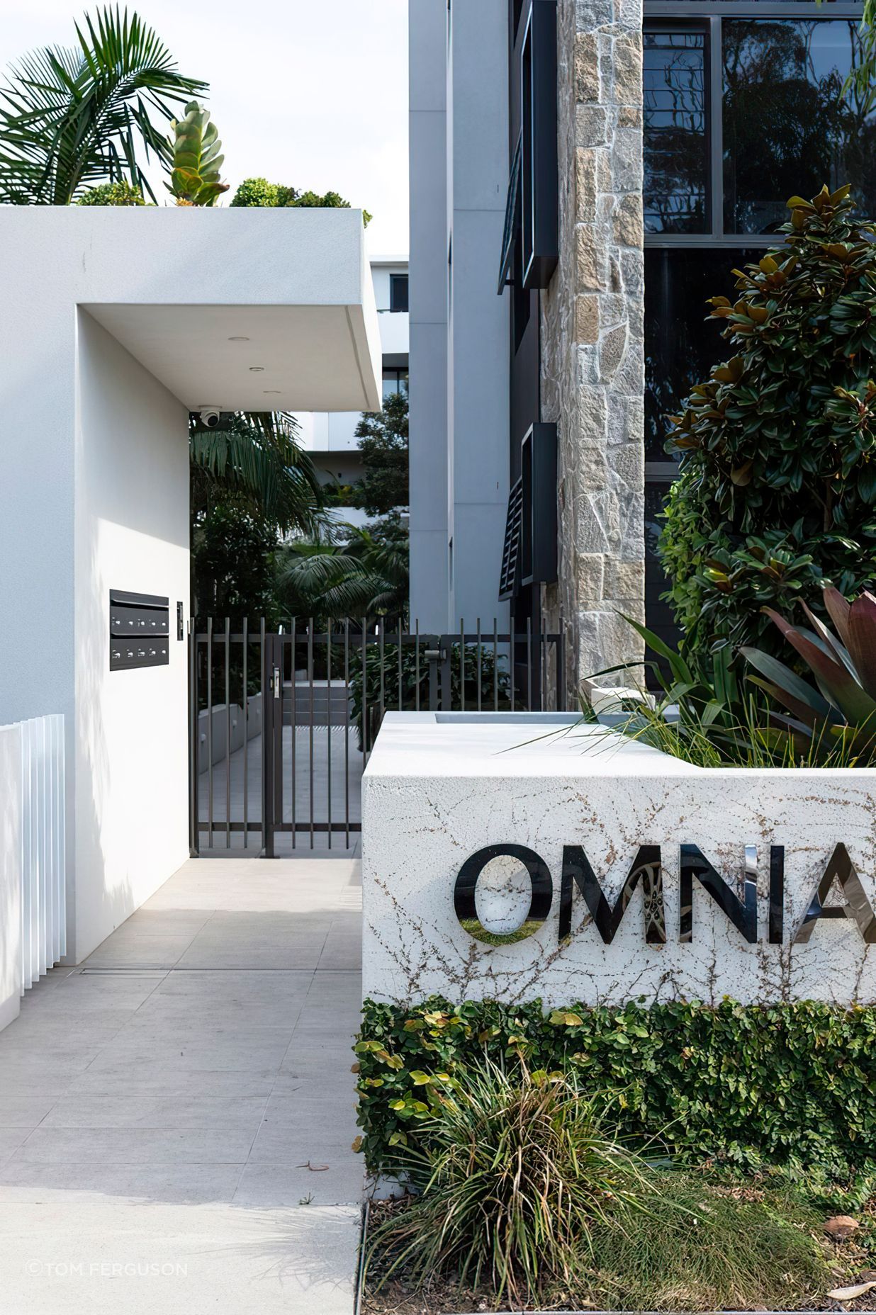 Omnia