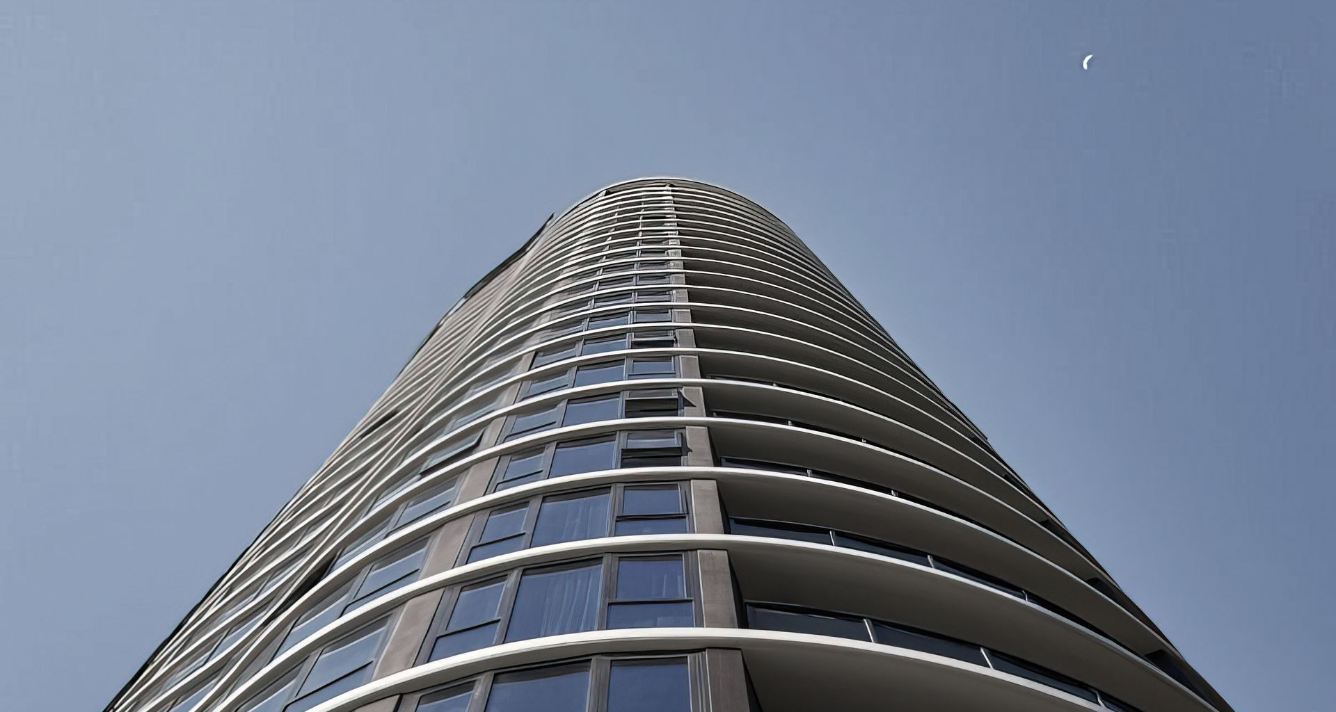 Vue Broadbeach banner