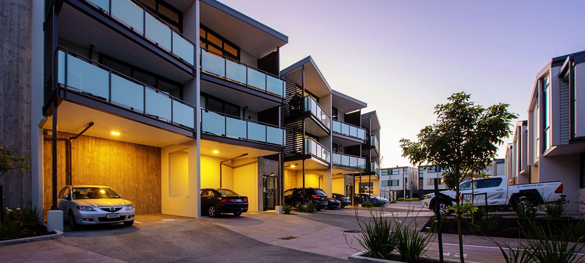 The Groves Apartments banner