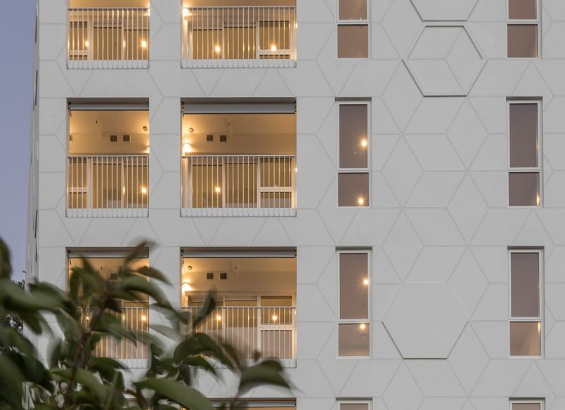 Daisy Apartments