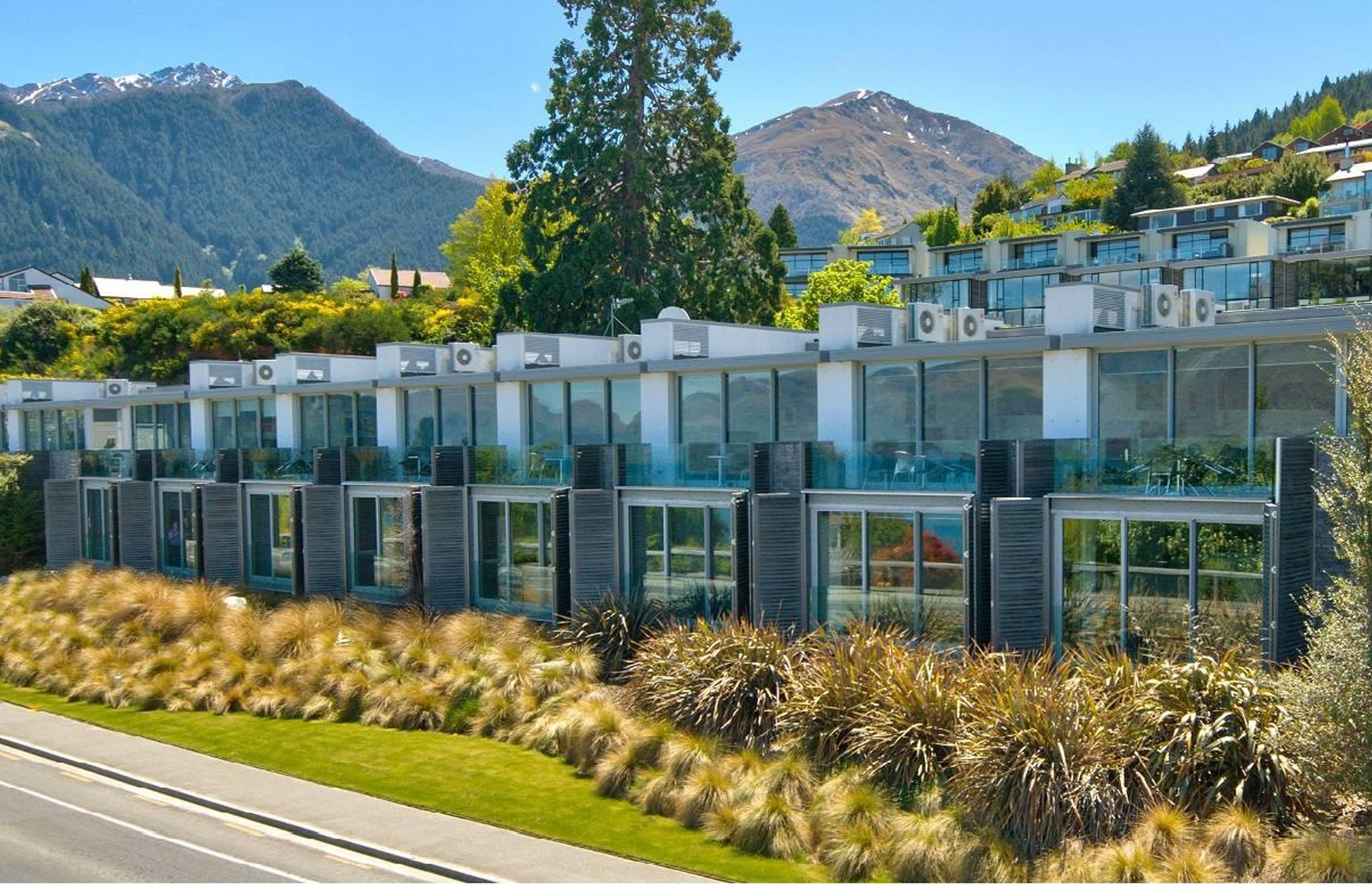 Pounamu Apartments
