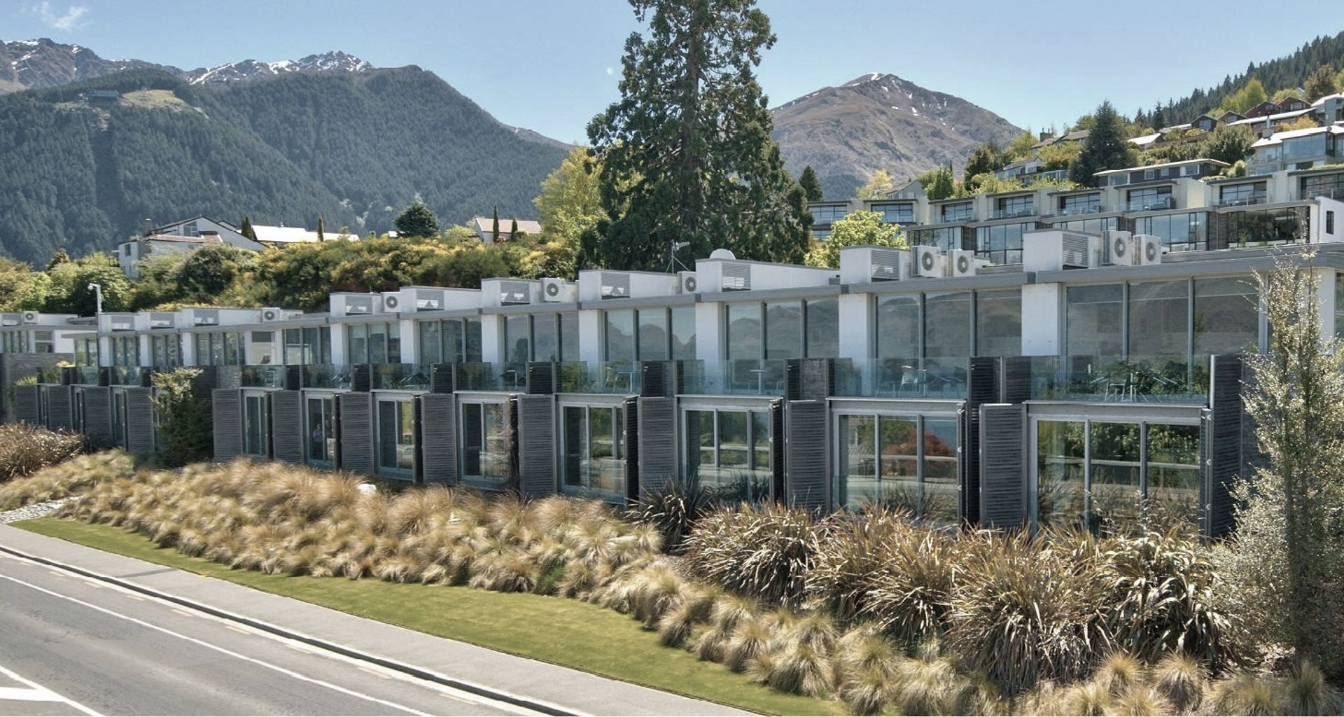Pounamu Apartments banner